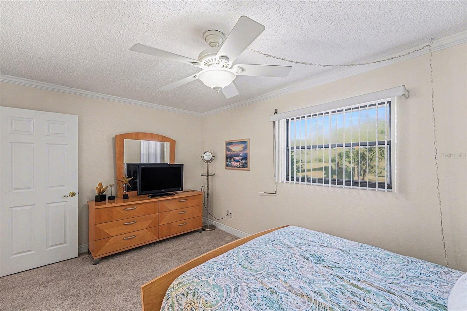 Image 16 of 35 For 19500 Gulf Boulevard 102