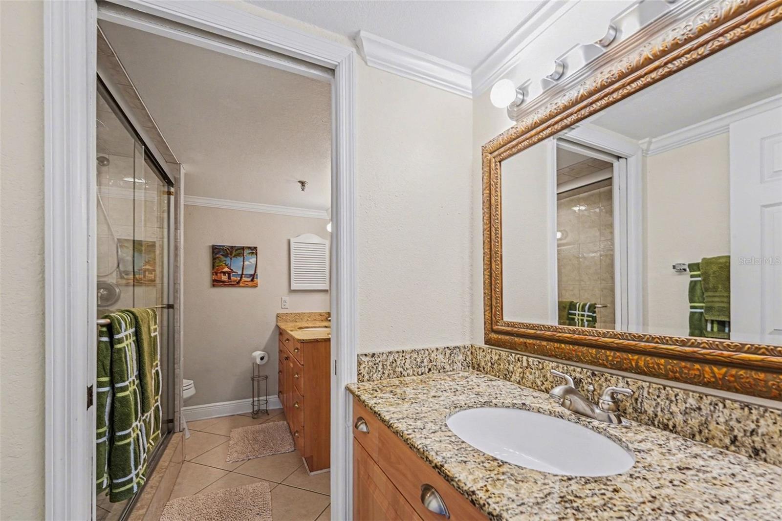 Image 17 of 35 For 19500 Gulf Boulevard 102