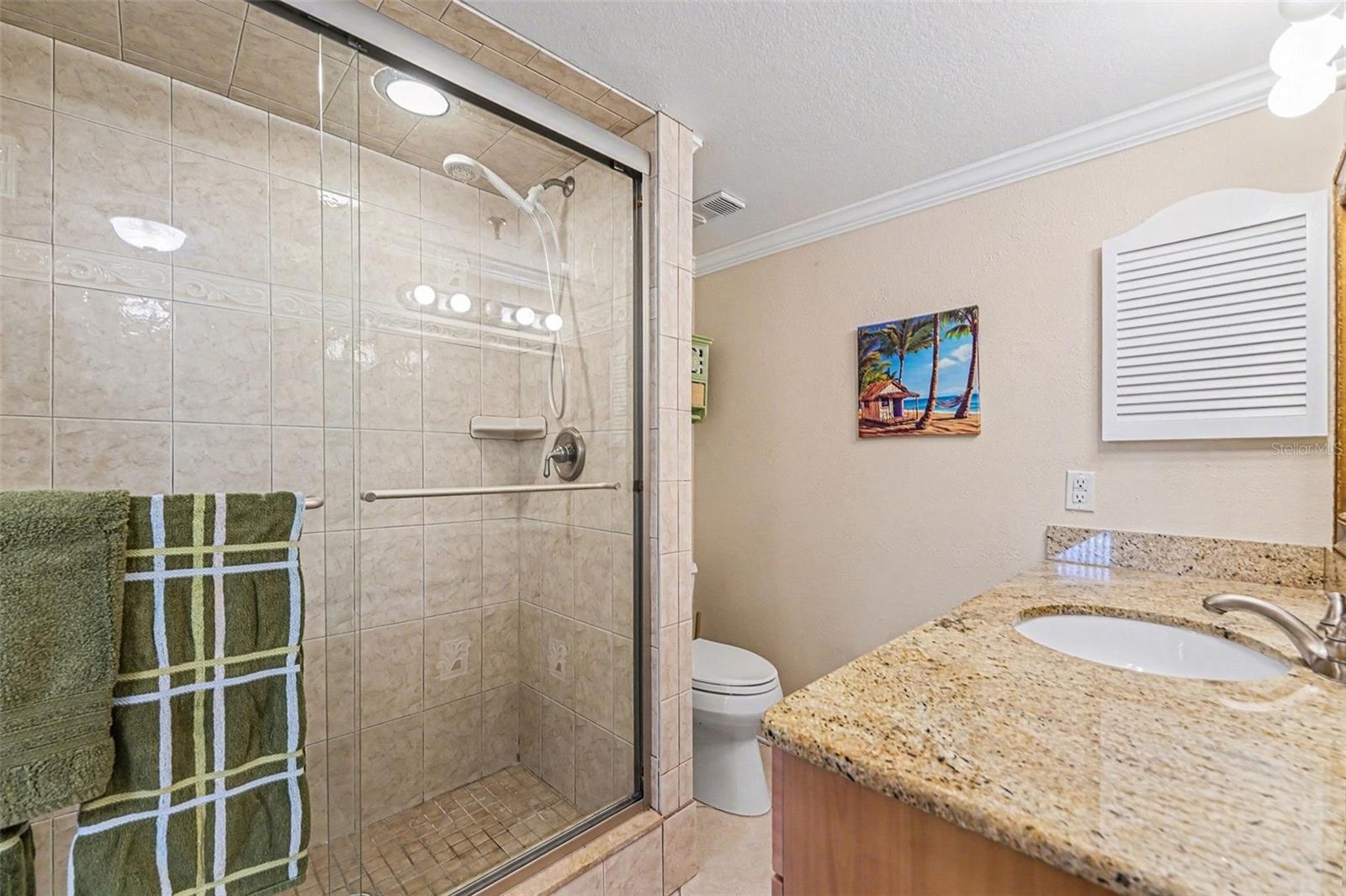 Image 18 of 35 For 19500 Gulf Boulevard 102