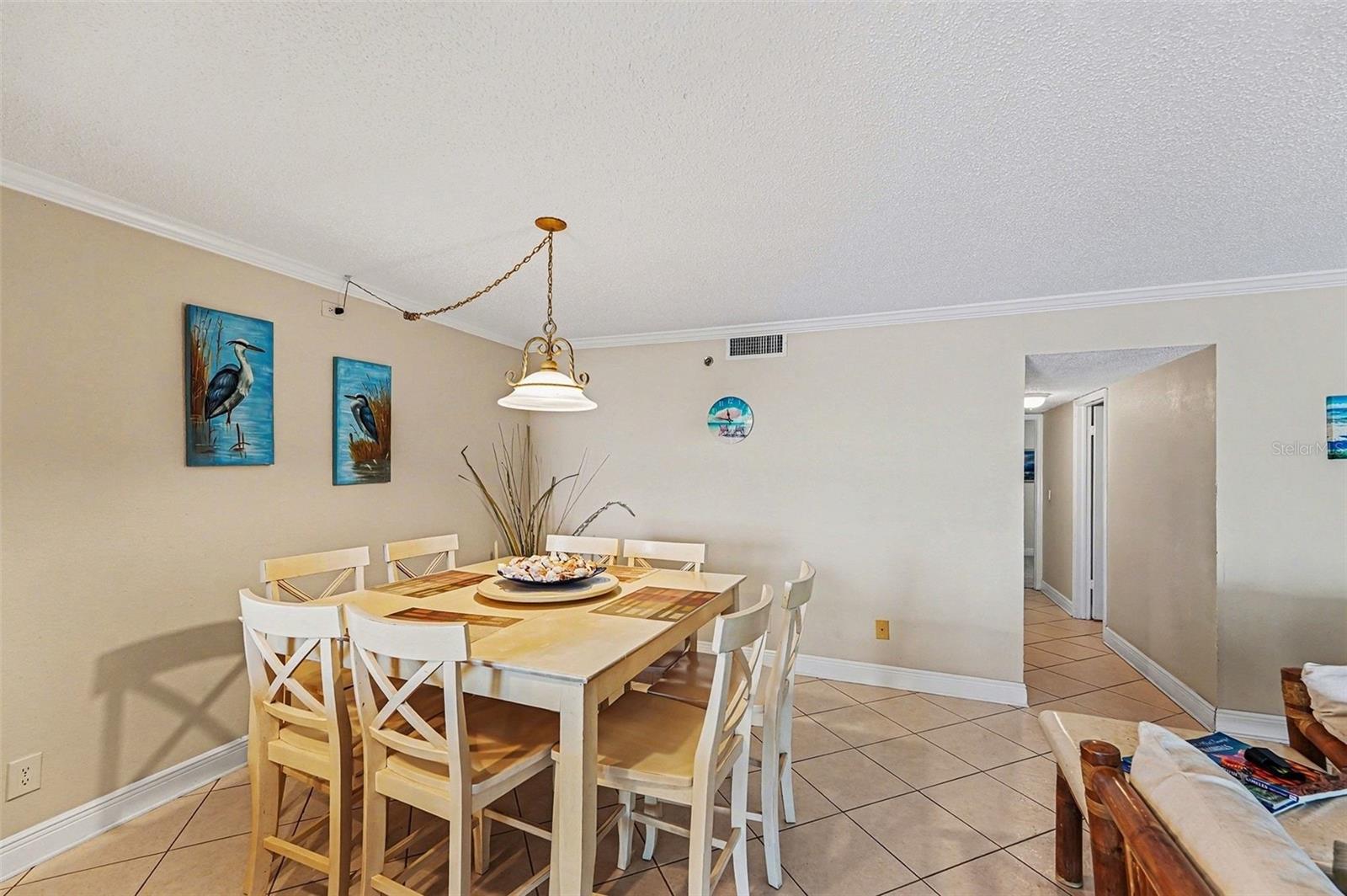 Image 9 of 35 For 19500 Gulf Boulevard 102