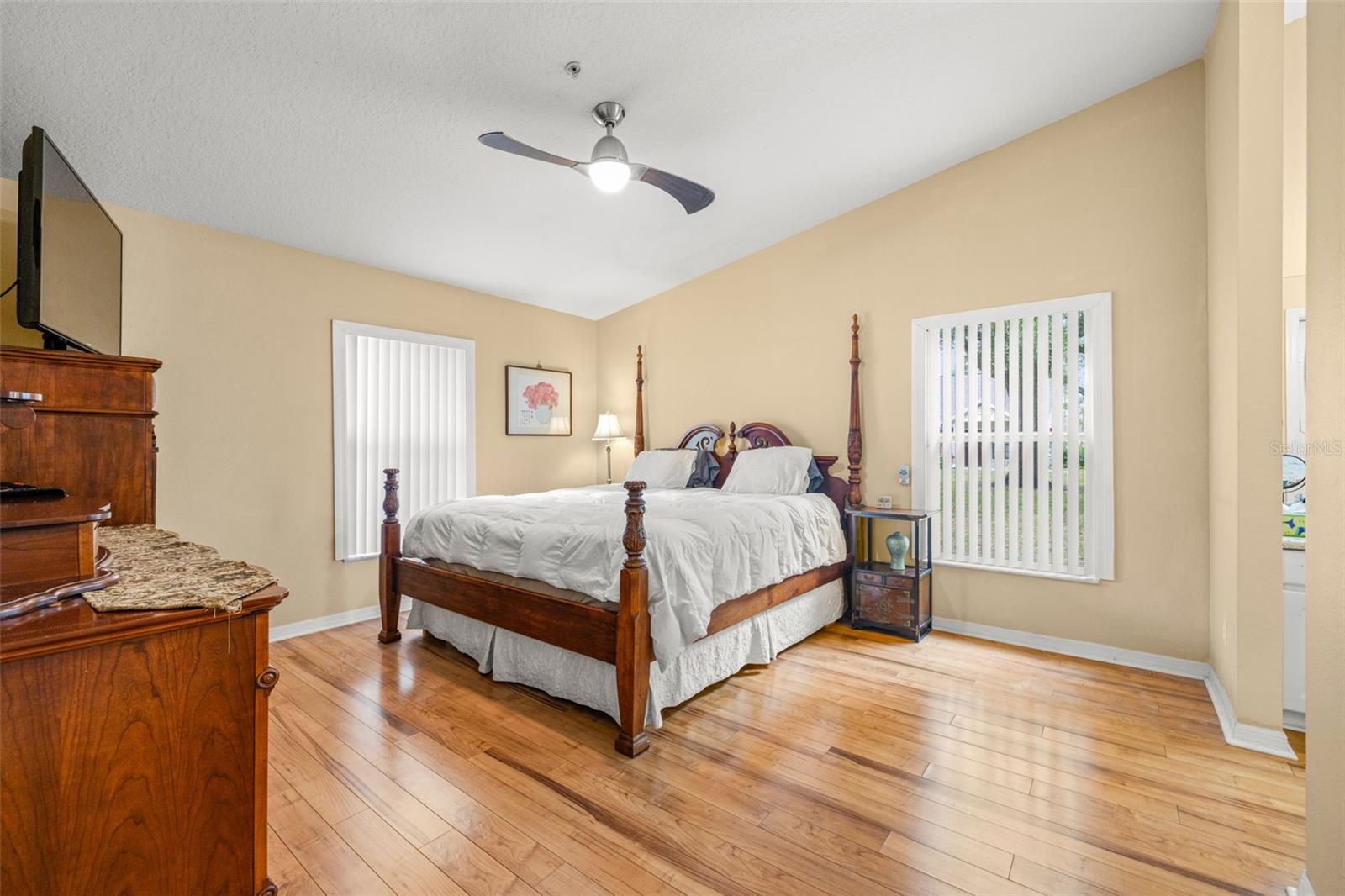 Image 13 of 27 For 8408 Terrace Meadows Court None