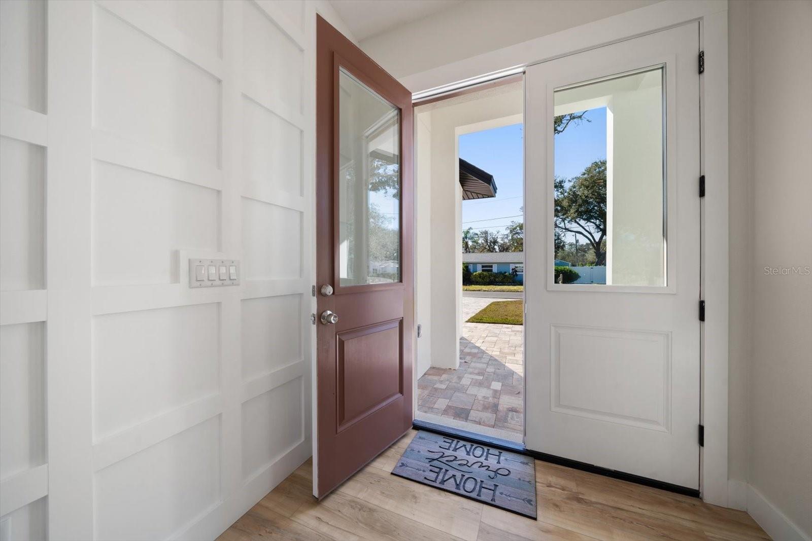 Image 3 of 58 For 14733 Sunset Drive