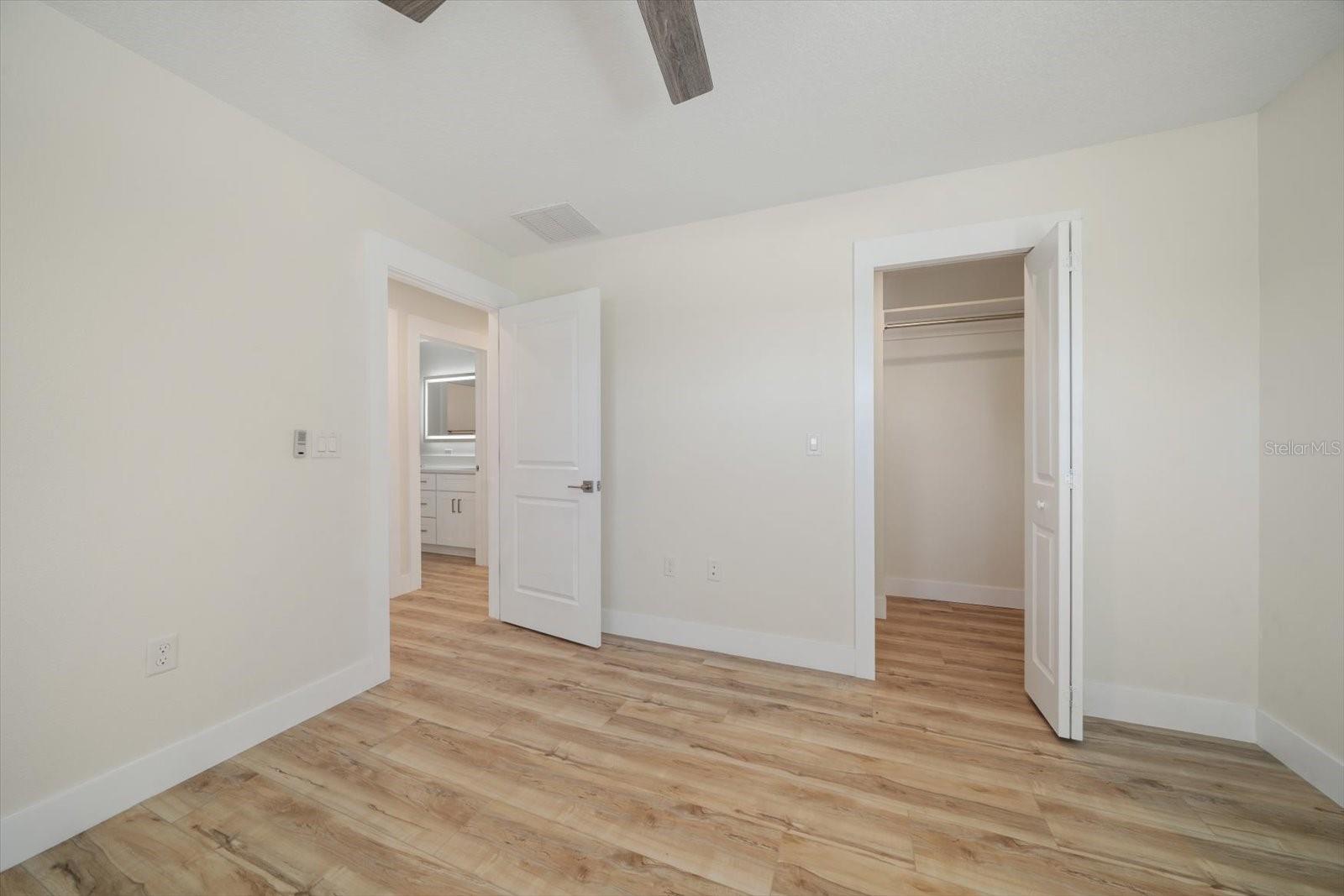 Image 42 of 58 For 14733 Sunset Drive