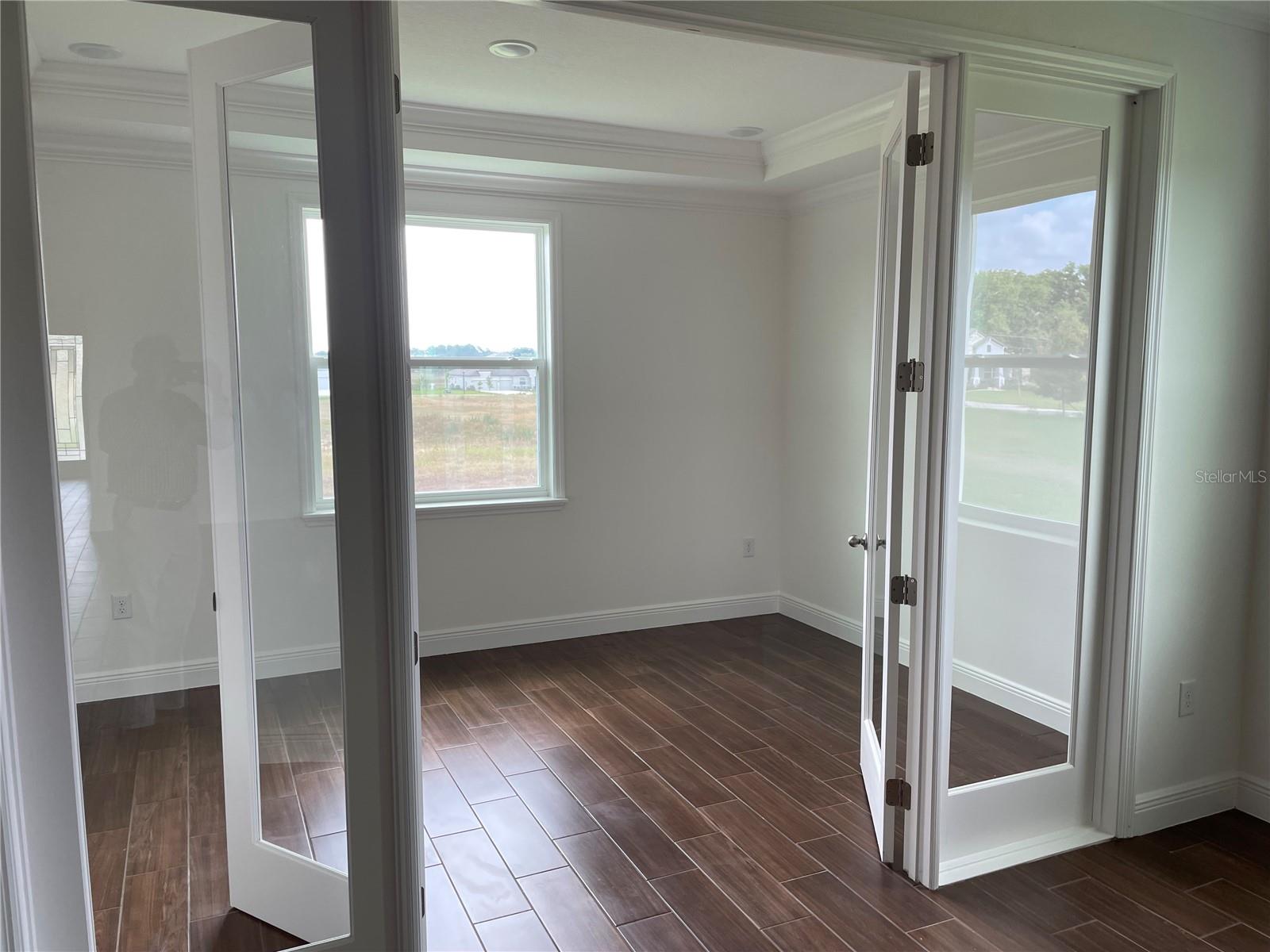 Image 23 of 25 For 10067 Dolphin Gull Circle