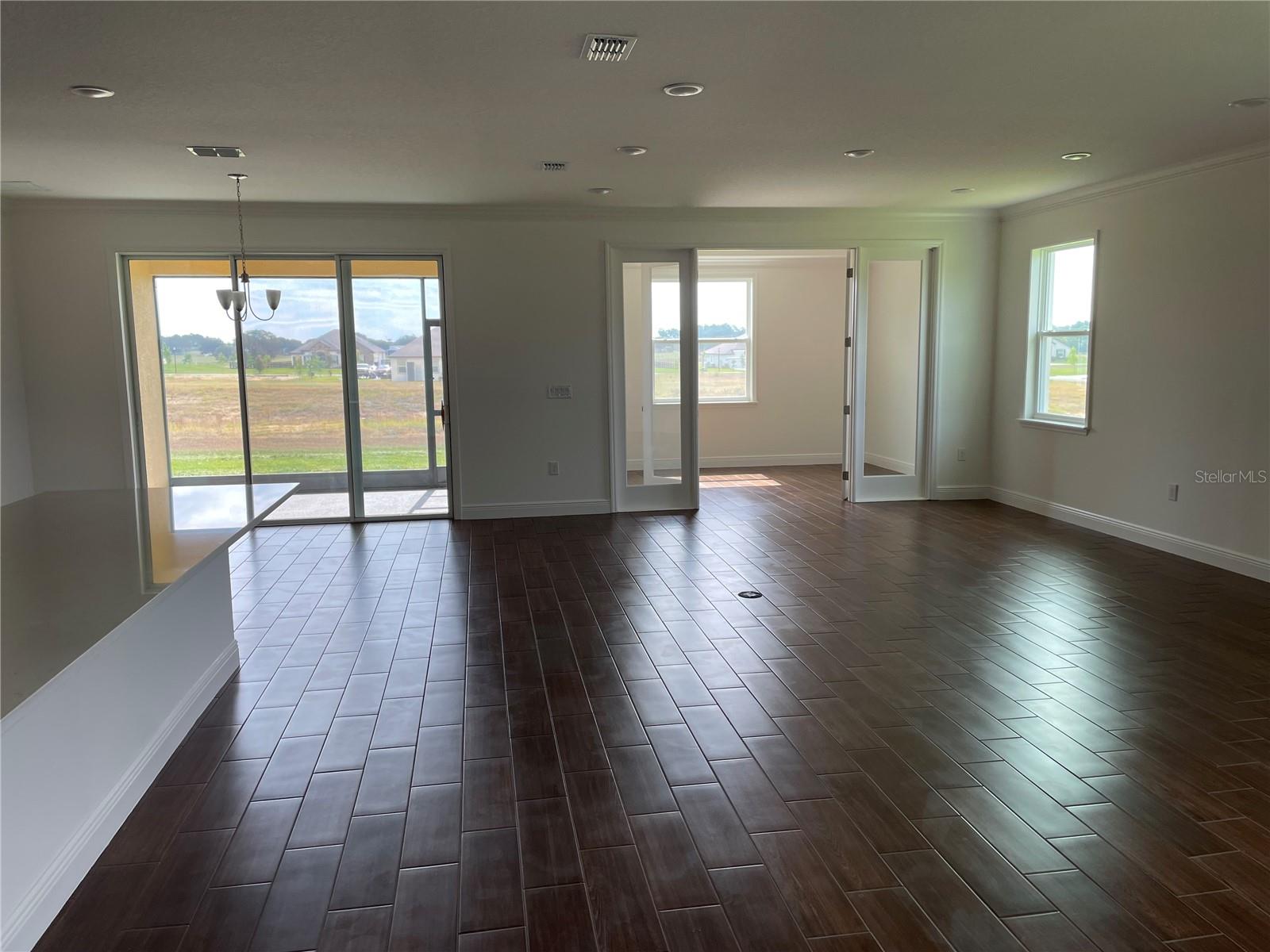 Image 6 of 25 For 10067 Dolphin Gull Circle