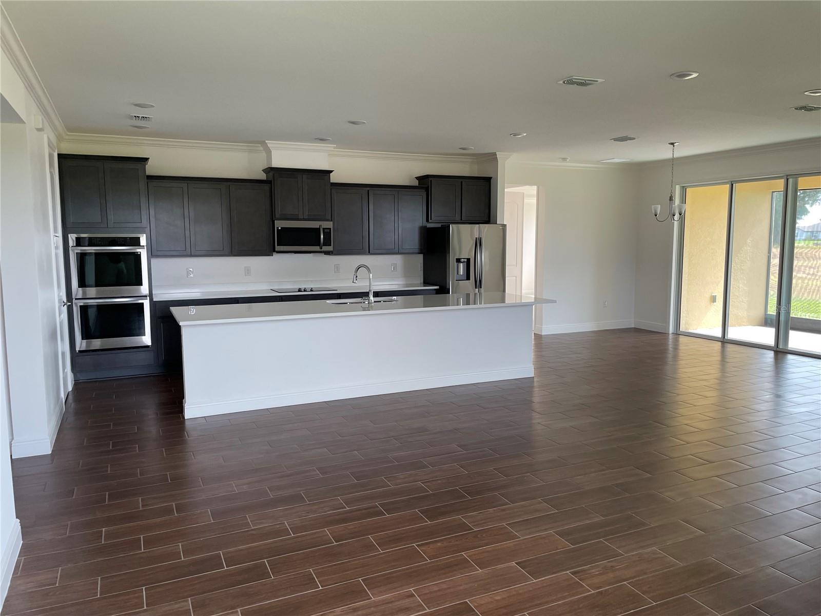 Image 7 of 25 For 10067 Dolphin Gull Circle