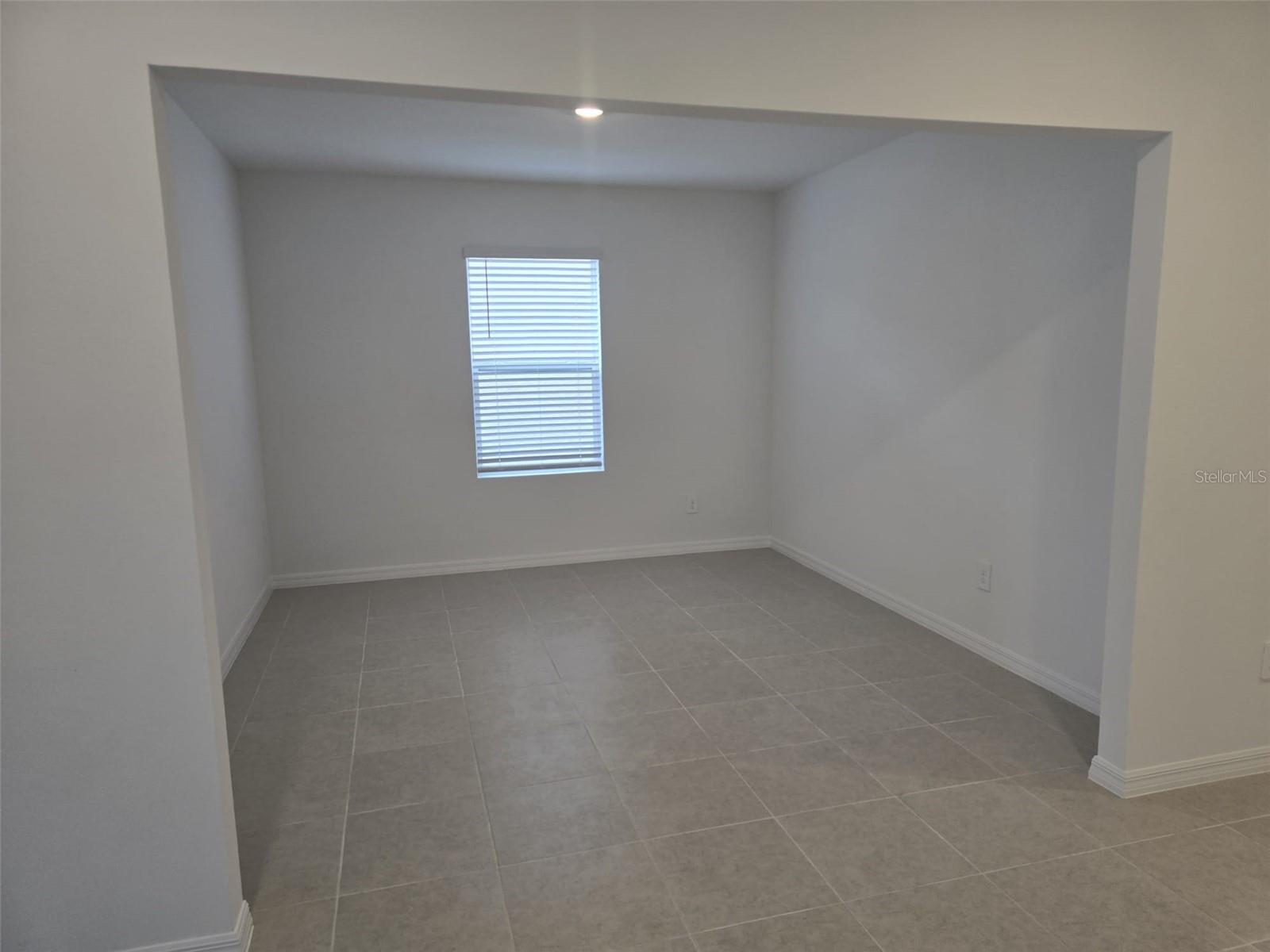 Image 2 of 50 For 11962 Brae Way