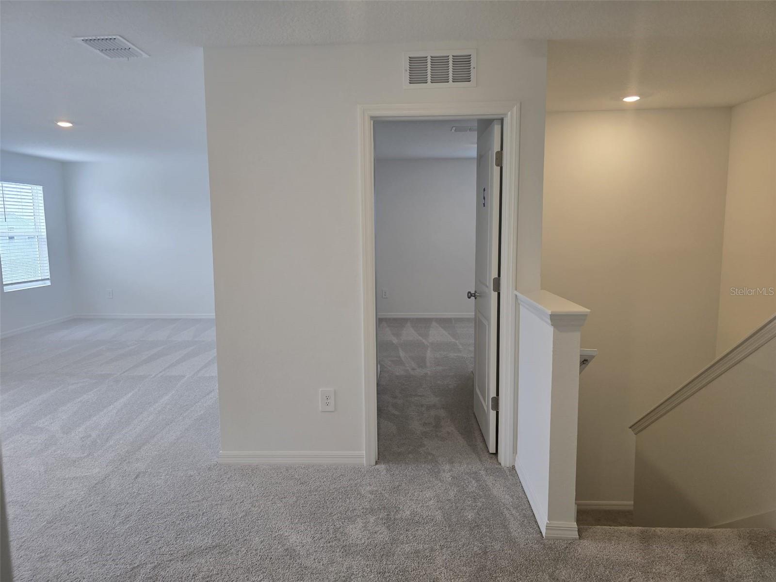 Image 25 of 50 For 11962 Brae Way