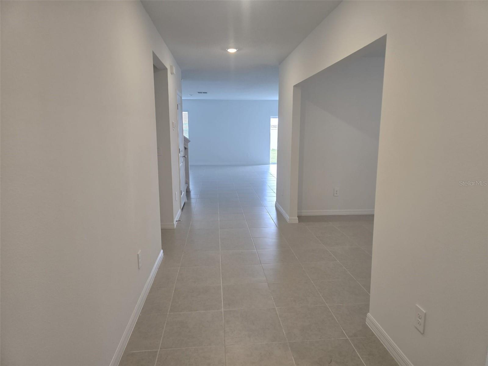 Image 3 of 50 For 11962 Brae Way