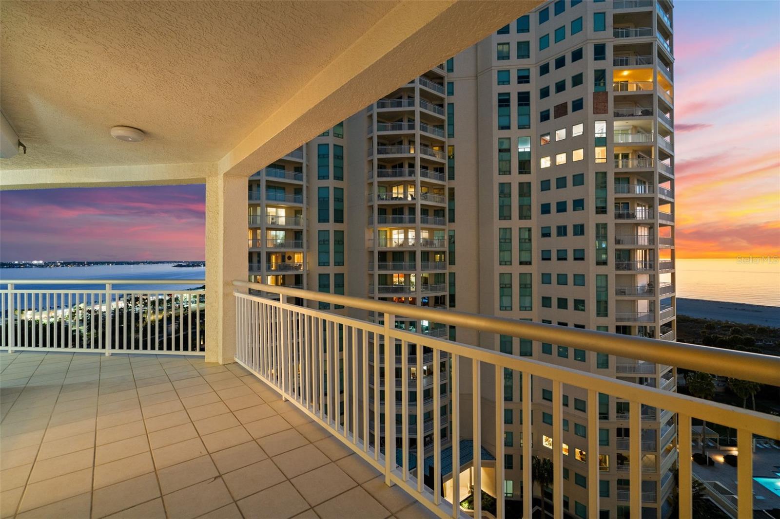 Listing photo id 56 for 1170 Gulf Boulevard 1105
