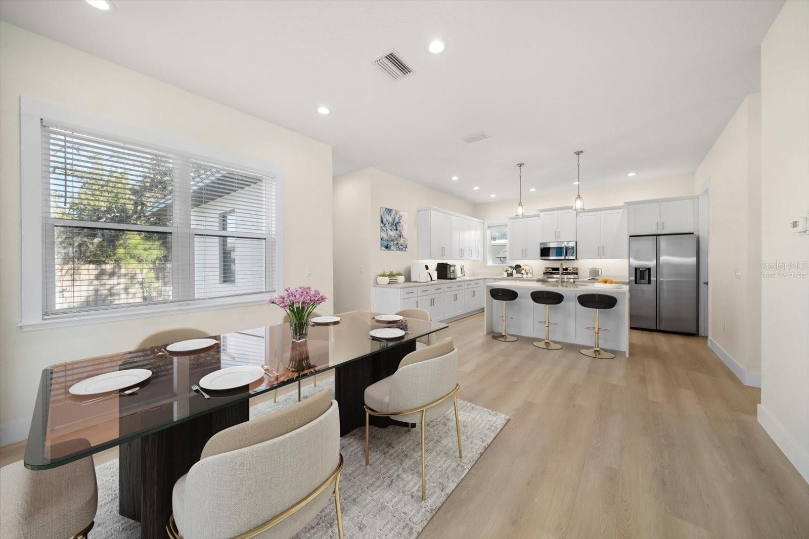 Image 10 of 65 For 14723 Sunset Drive