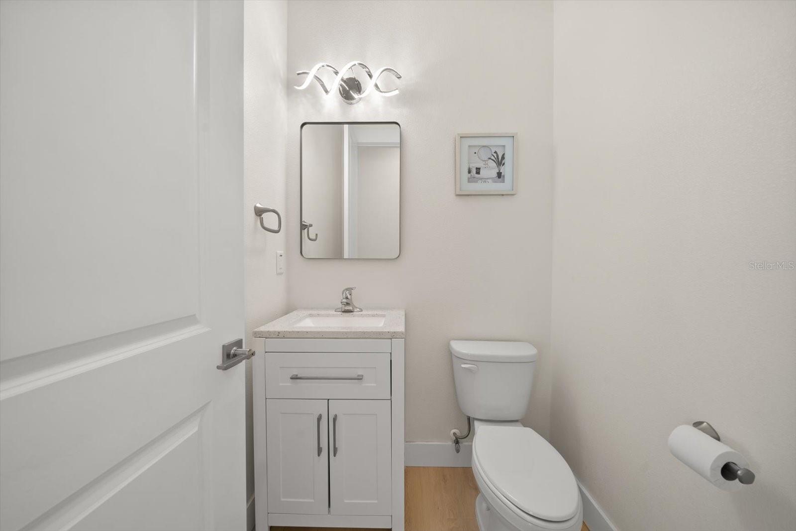 Image 19 of 65 For 14723 Sunset Drive