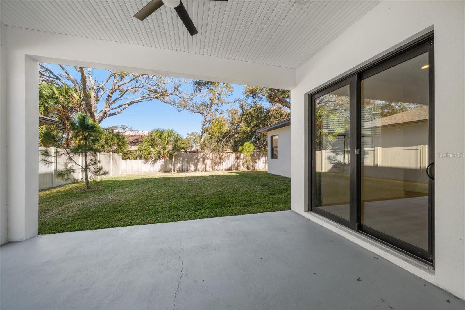 Image 23 of 65 For 14723 Sunset Drive