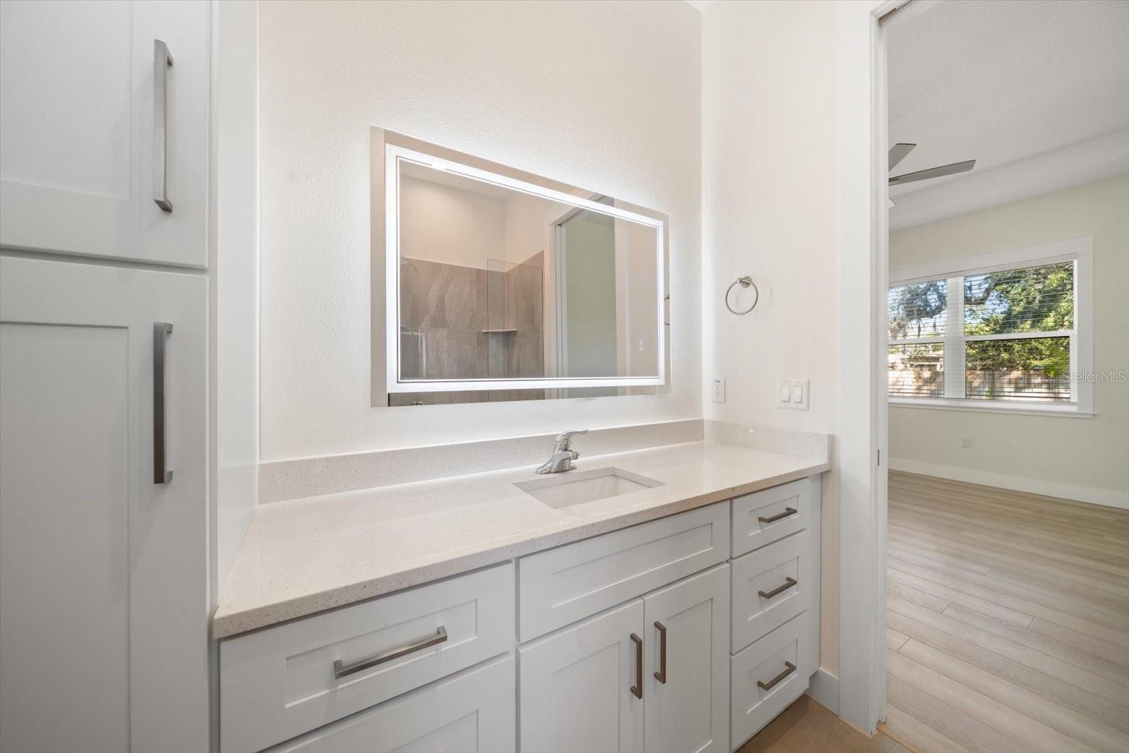 Image 31 of 65 For 14723 Sunset Drive