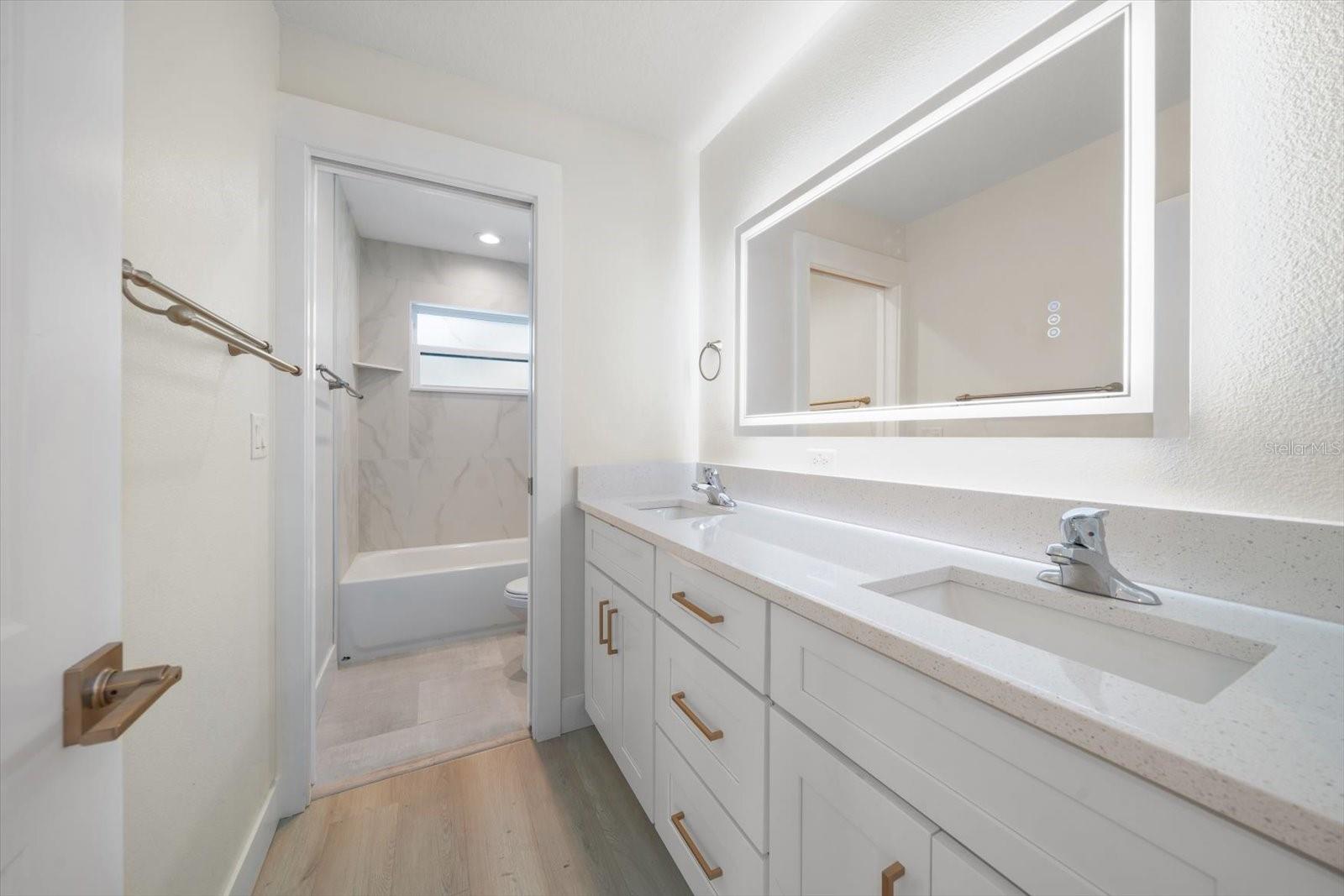 Image 37 of 65 For 14723 Sunset Drive