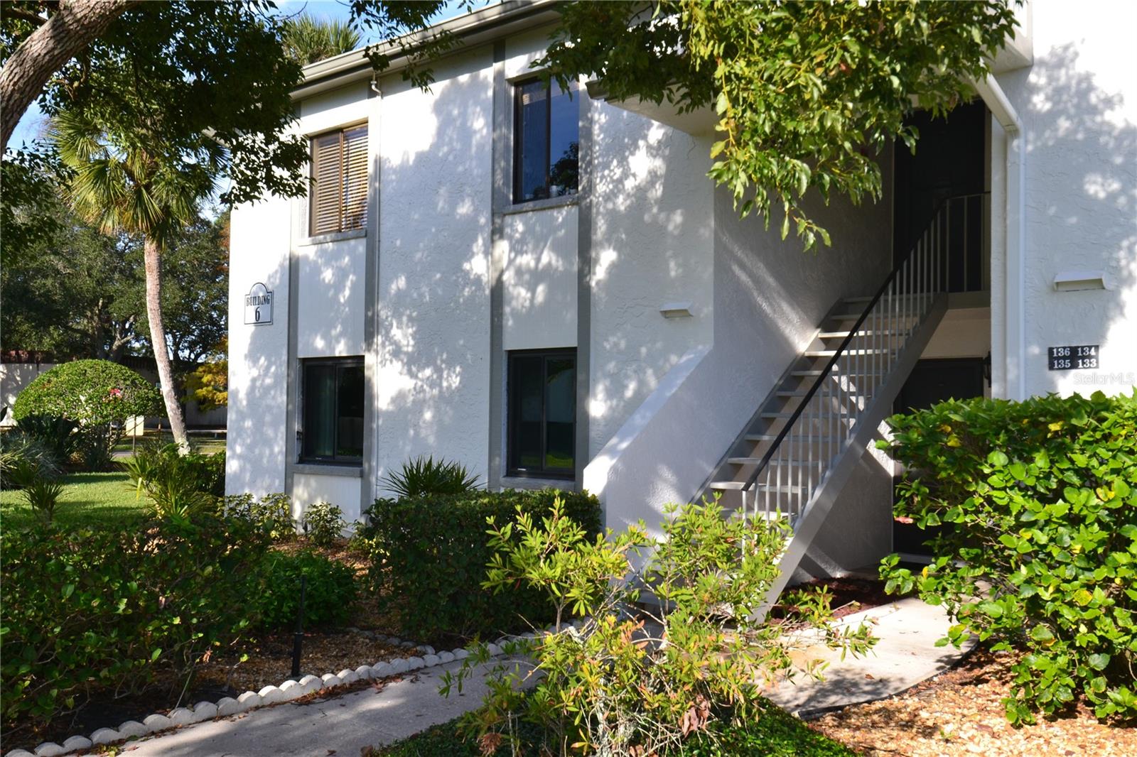 Details for 135 Cypress Court, OLDSMAR, FL 34677