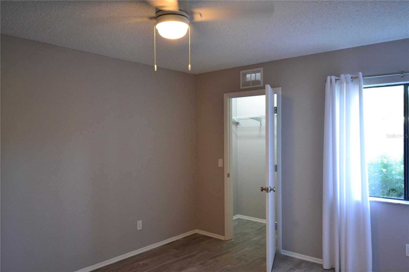 Image 17 of 24 For 135 Cypress Court