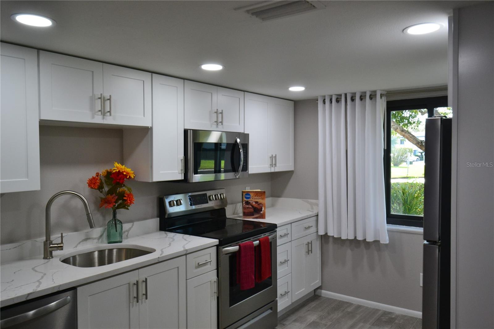 Image 3 of 24 For 135 Cypress Court