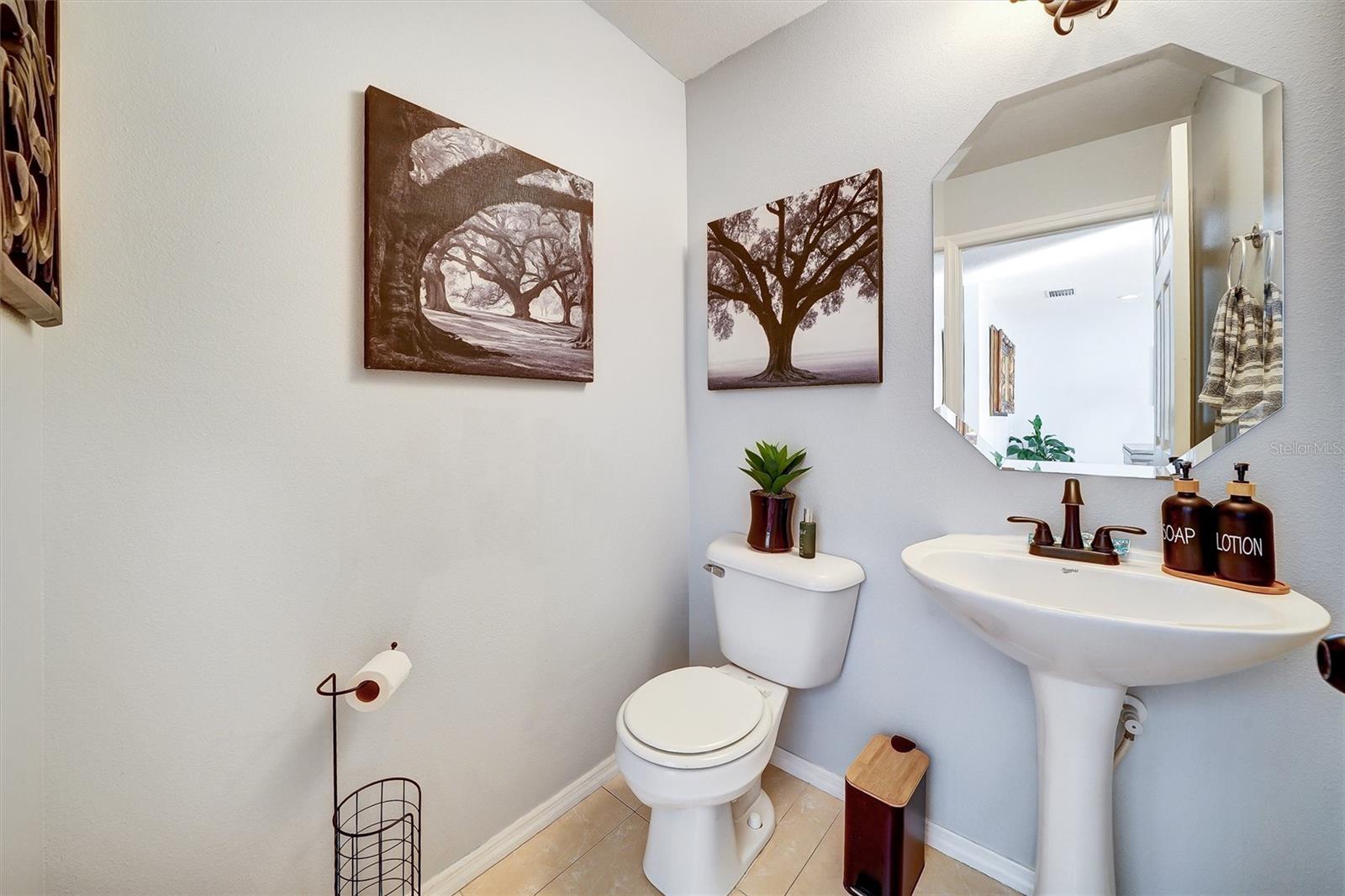 Image 9 of 21 For 13706 Fareham Road