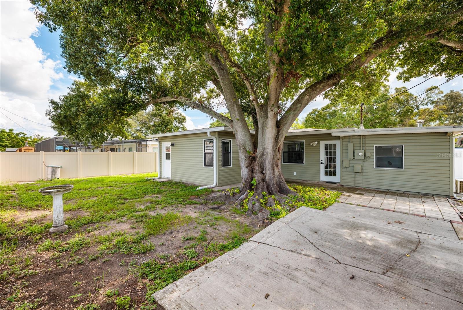 Image 5 of 34 For 7500 15th Street N