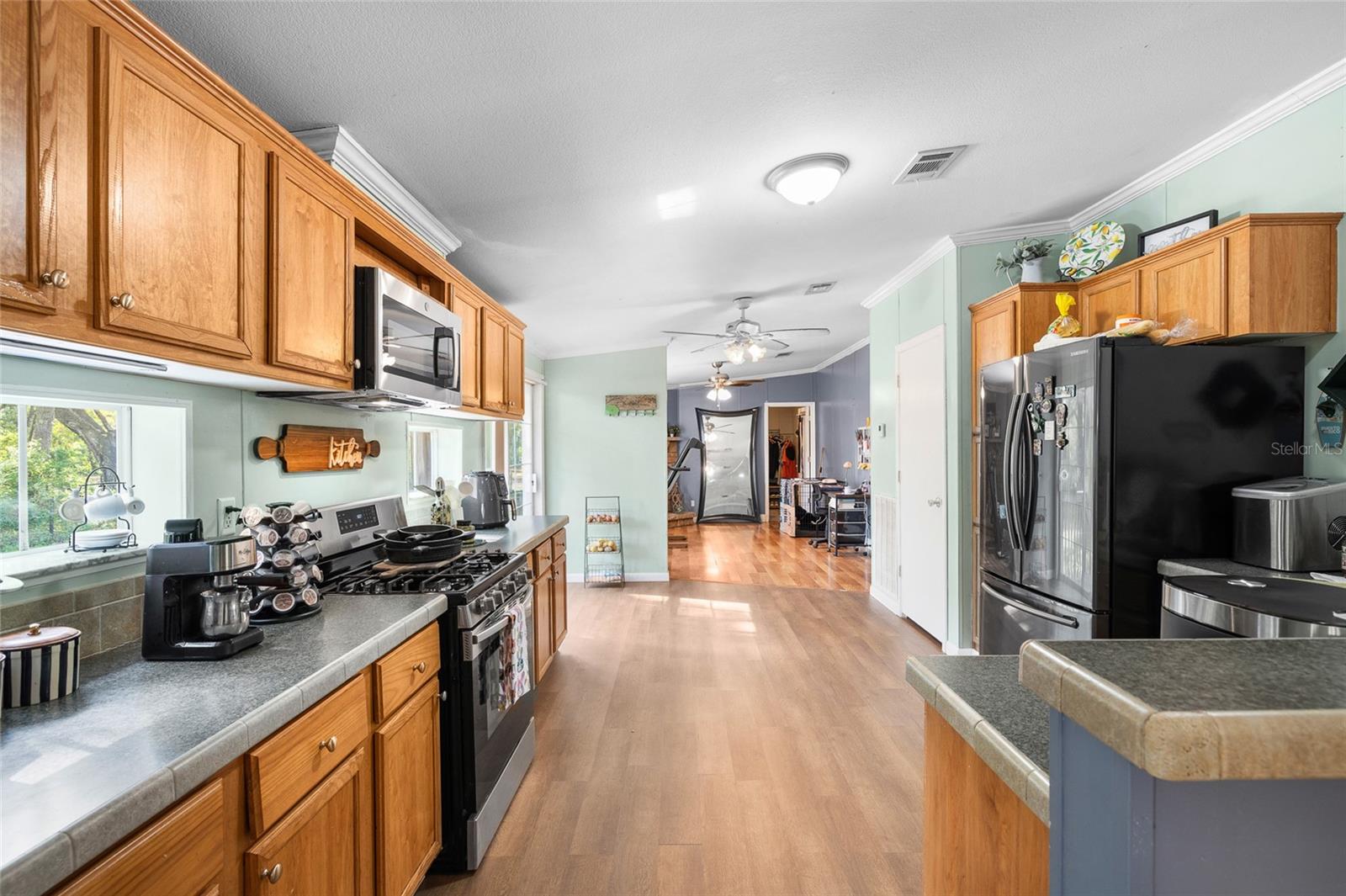 Image 12 of 42 For 8742 Brazil  