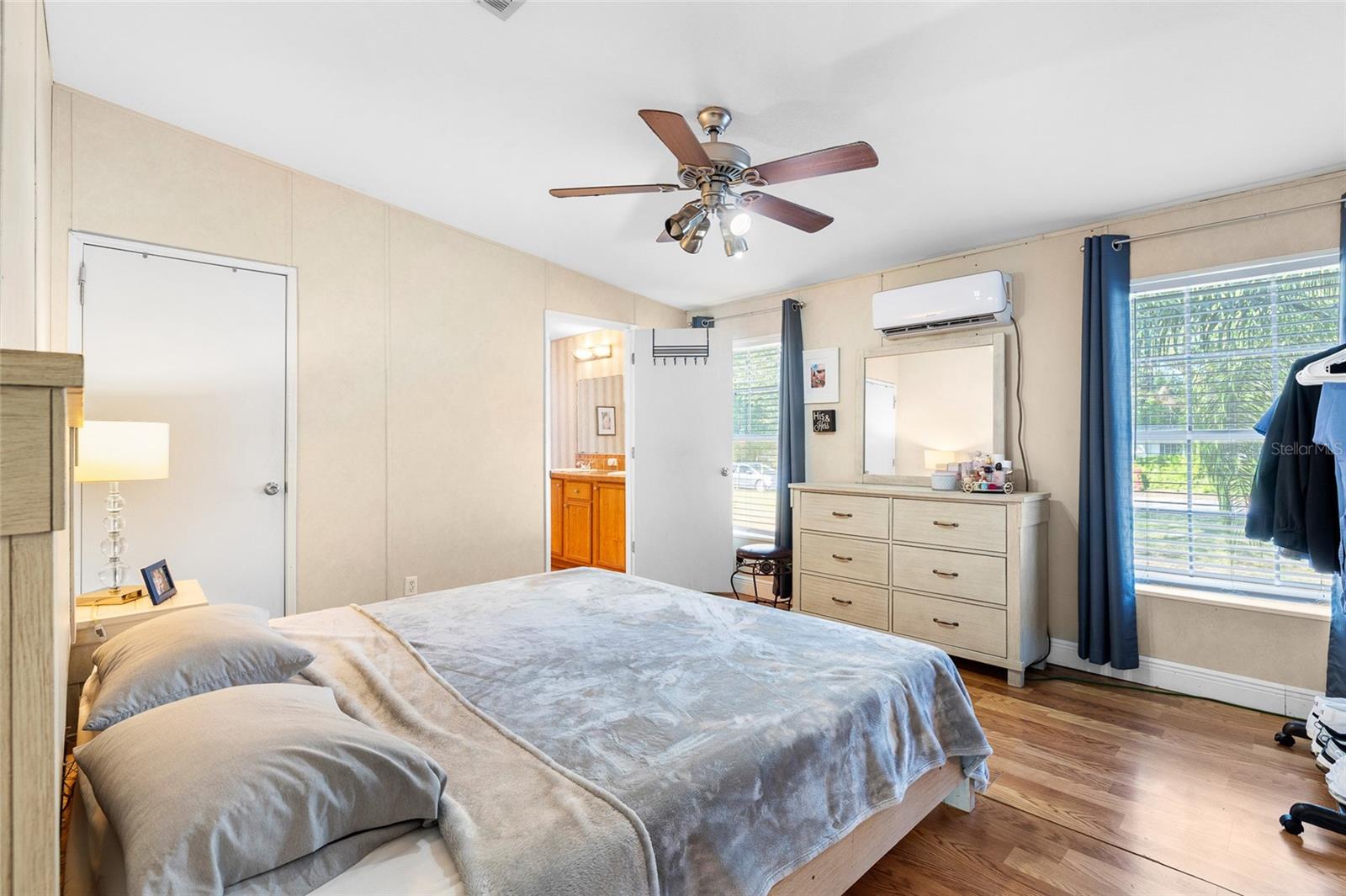 Image 14 of 42 For 8742 Brazil  