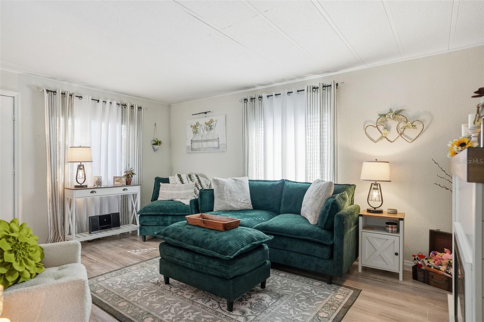 Image 18 of 33 For 8055 Country Club Drive