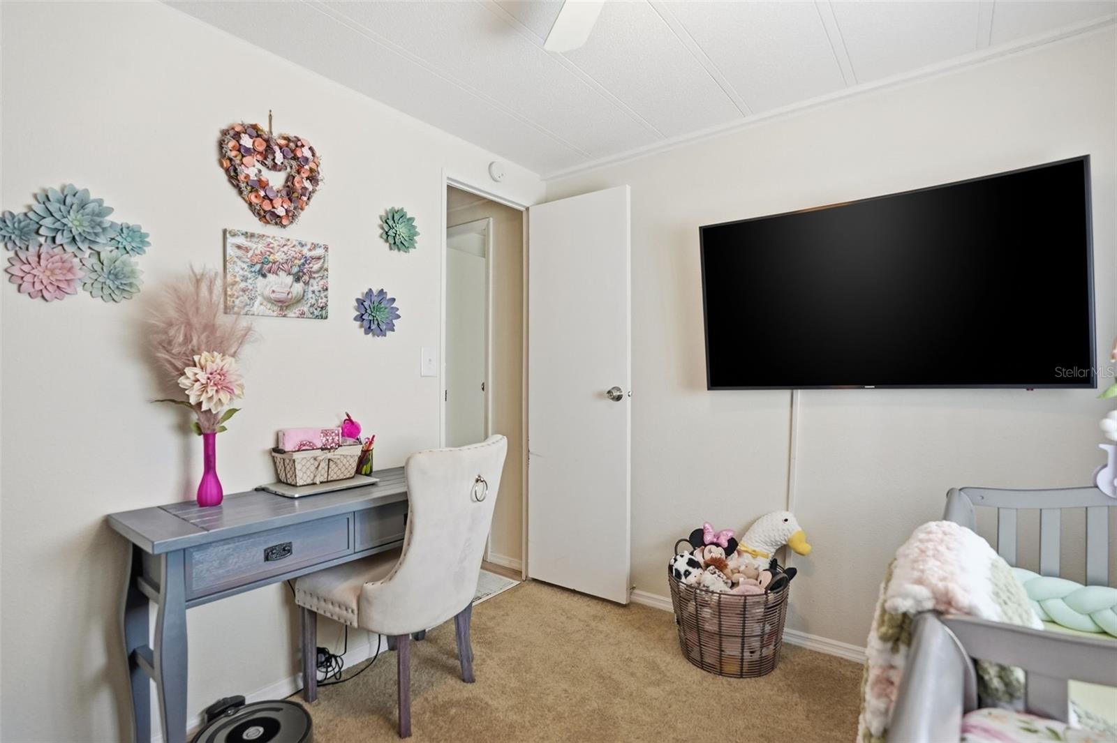 Image 27 of 33 For 8055 Country Club Drive