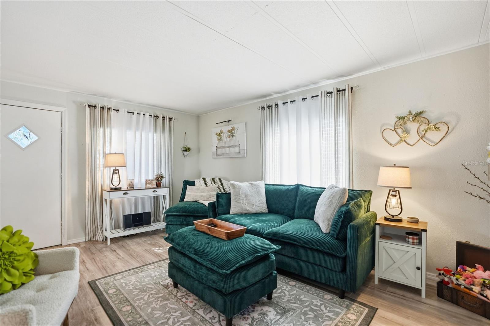 Image 6 of 33 For 8055 Country Club Drive