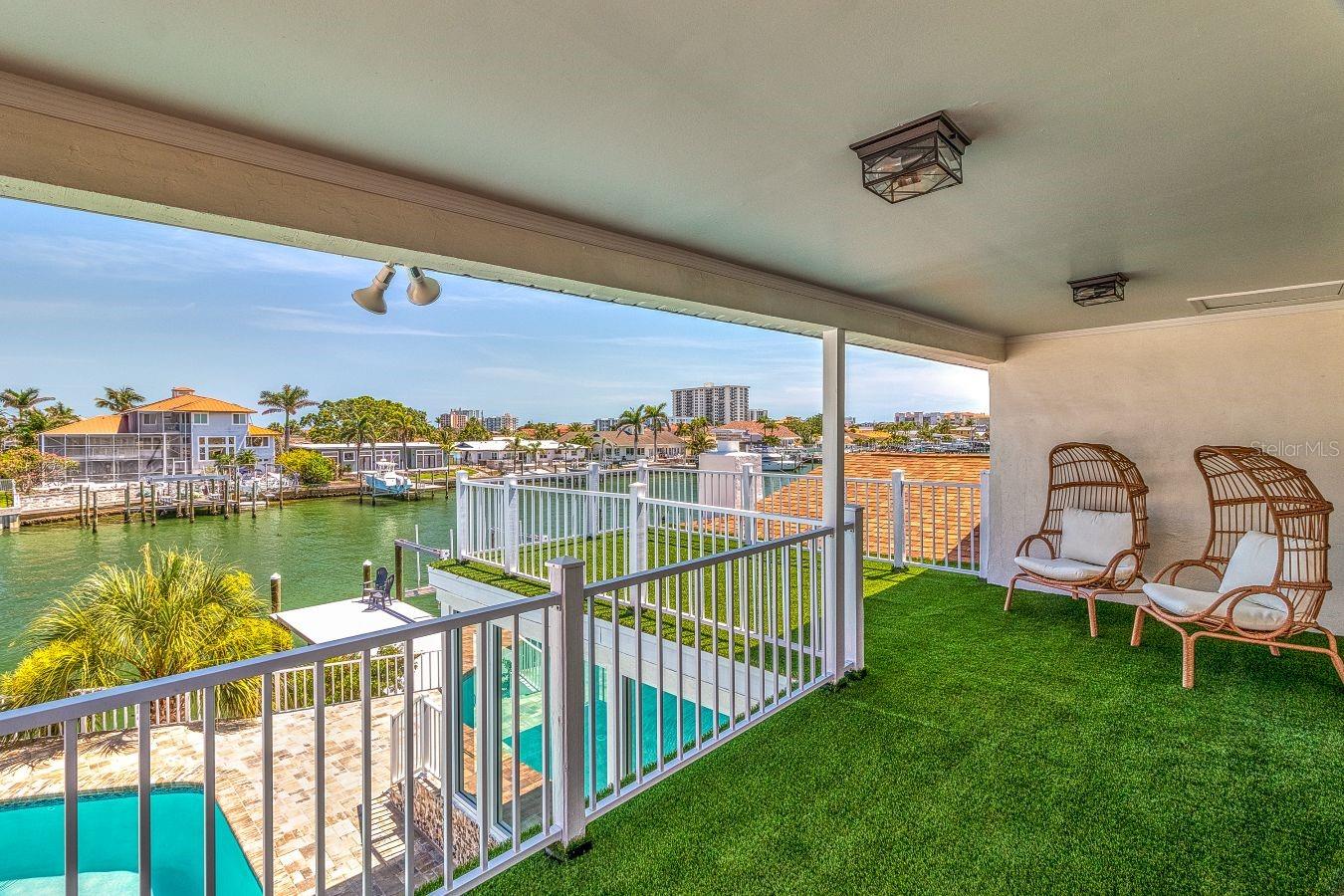 Image 26 of 39 For 451 Palm Island Ne