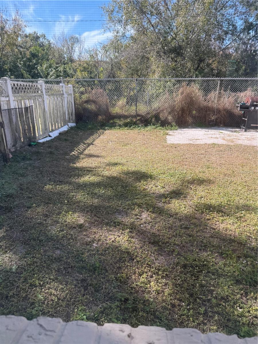 Image 12 of 12 For 7210 Manhattan Avenue 2613