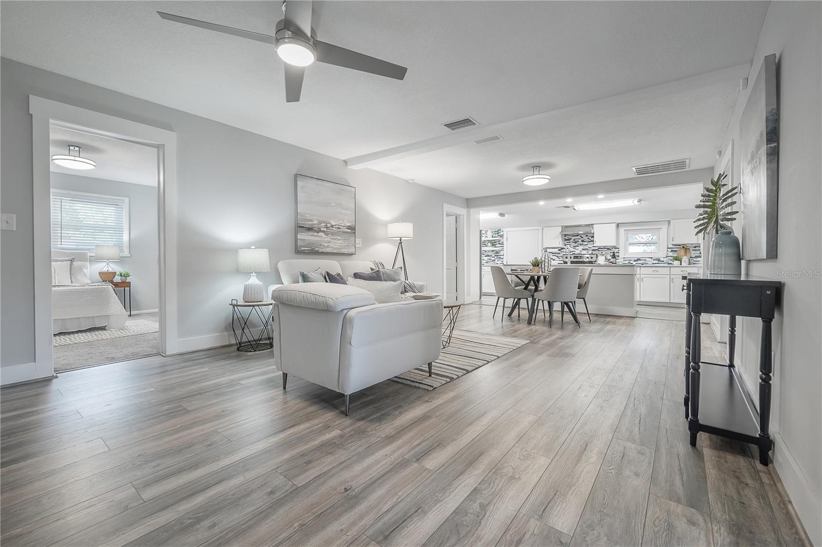 Image 14 of 50 For 1404 Cayuga Street