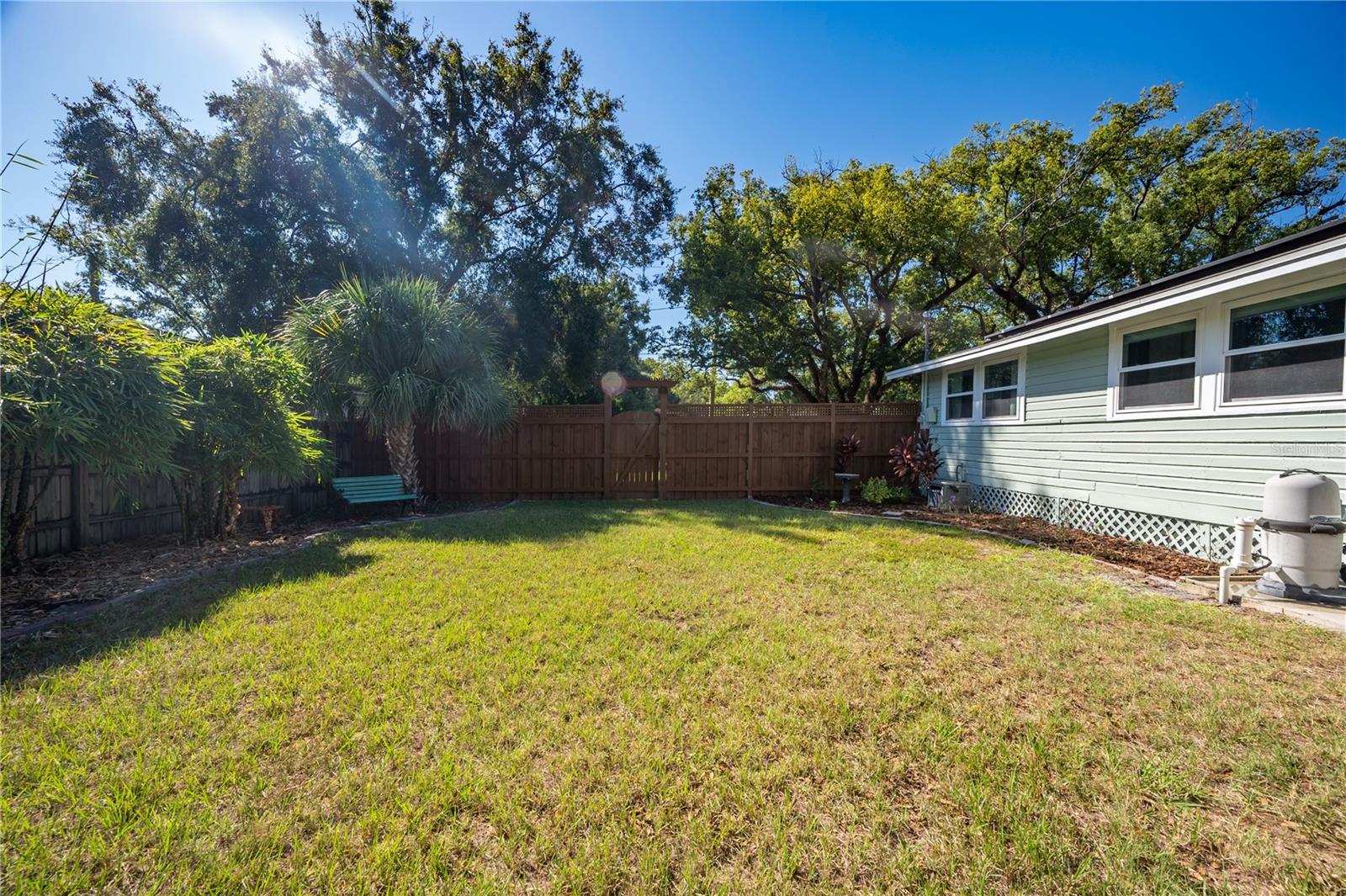 Image 42 of 50 For 1404 Cayuga Street