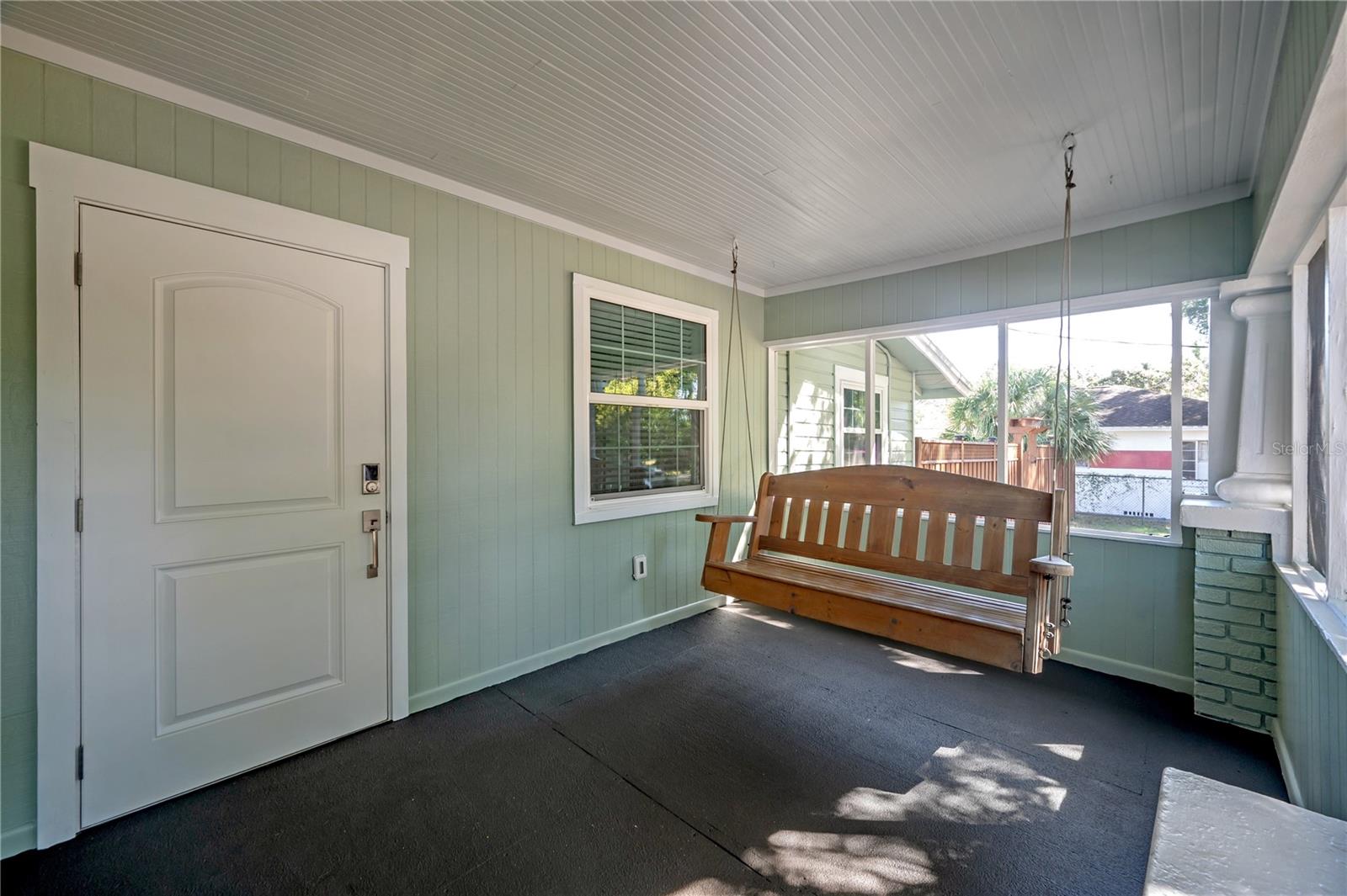 Image 7 of 50 For 1404 Cayuga Street