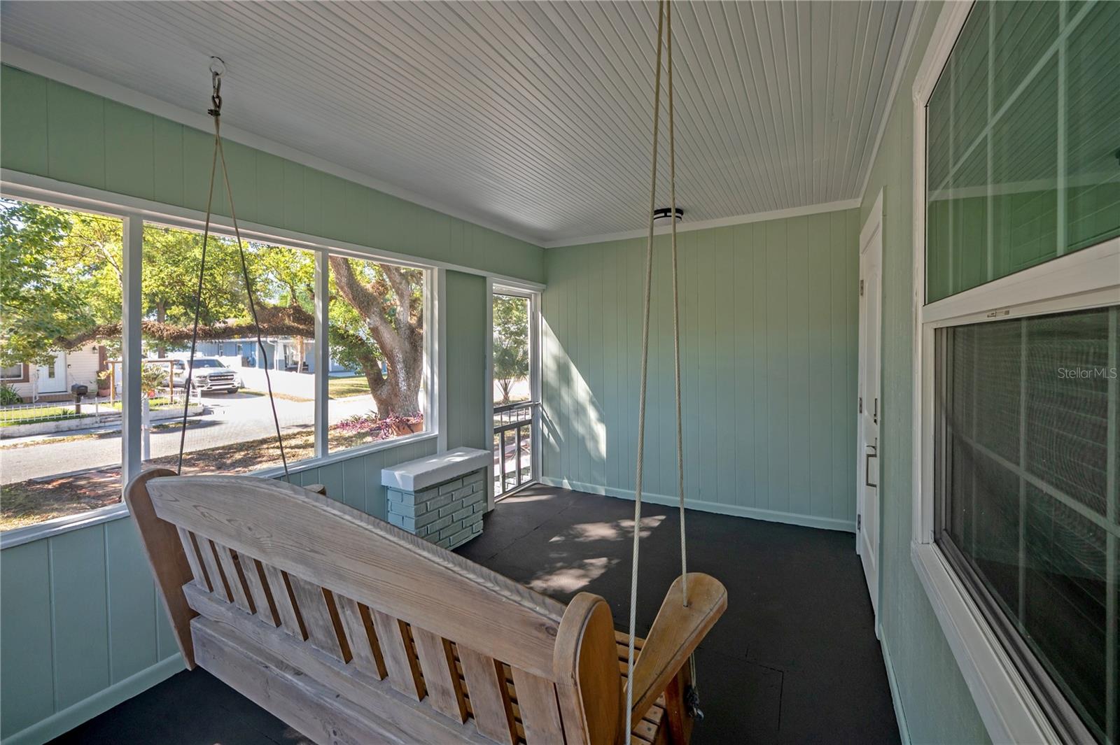 Image 8 of 50 For 1404 Cayuga Street