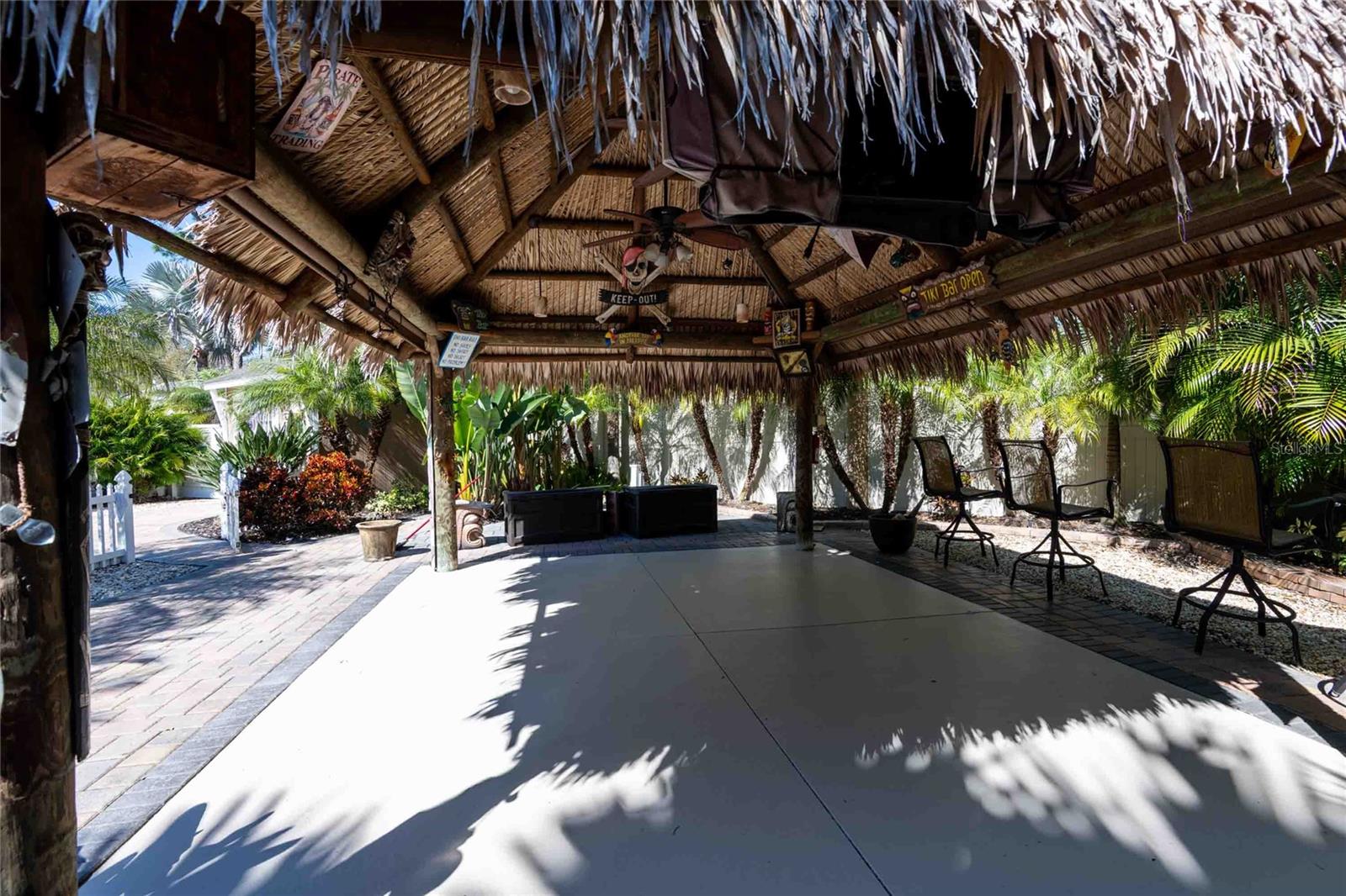 Image 17 of 33 For 20300 Leonard Road 39