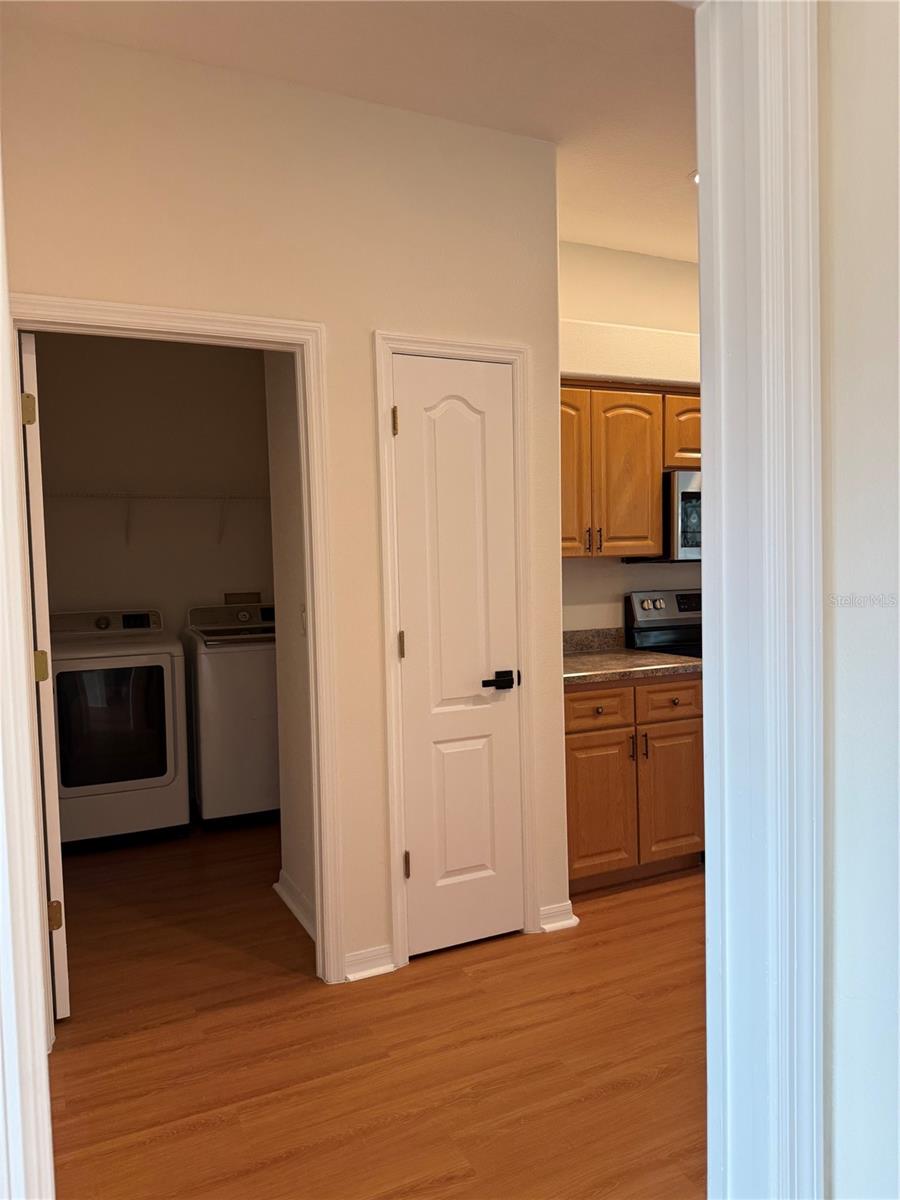 Image 10 of 25 For 6513 Clearwater Drive