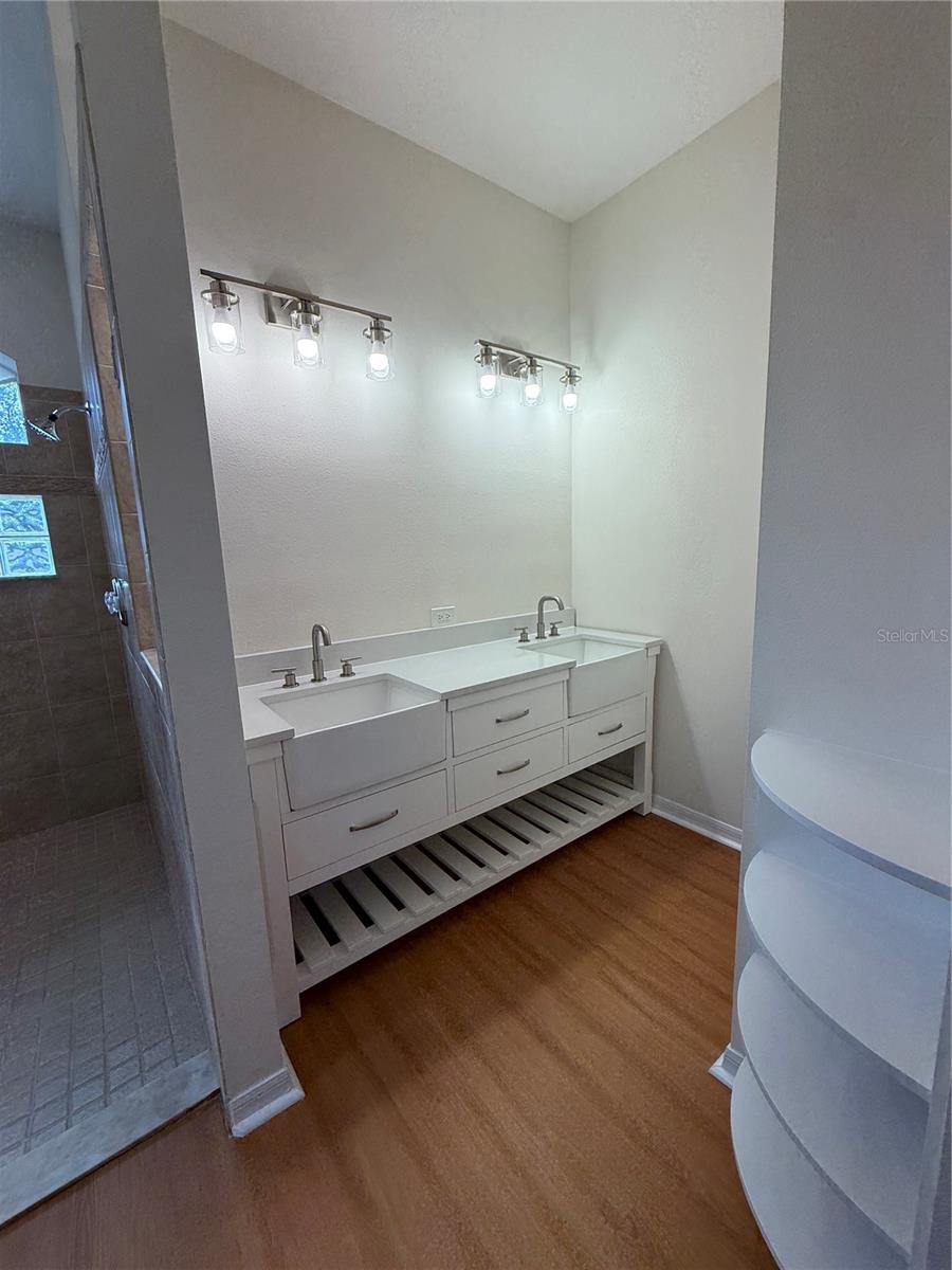 Image 15 of 25 For 6513 Clearwater Drive