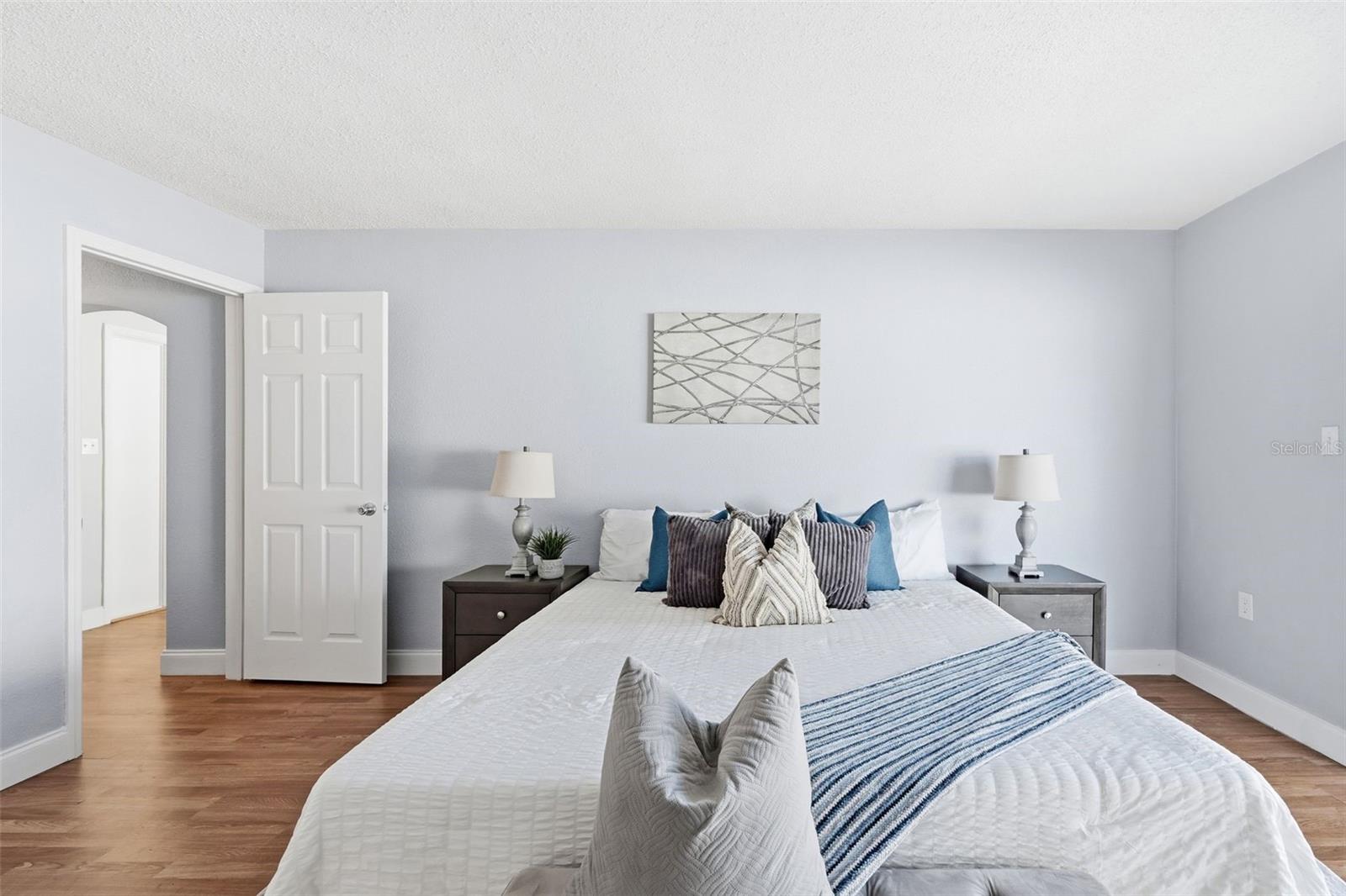 Image 23 of 36 For 8233 Redfield Drive