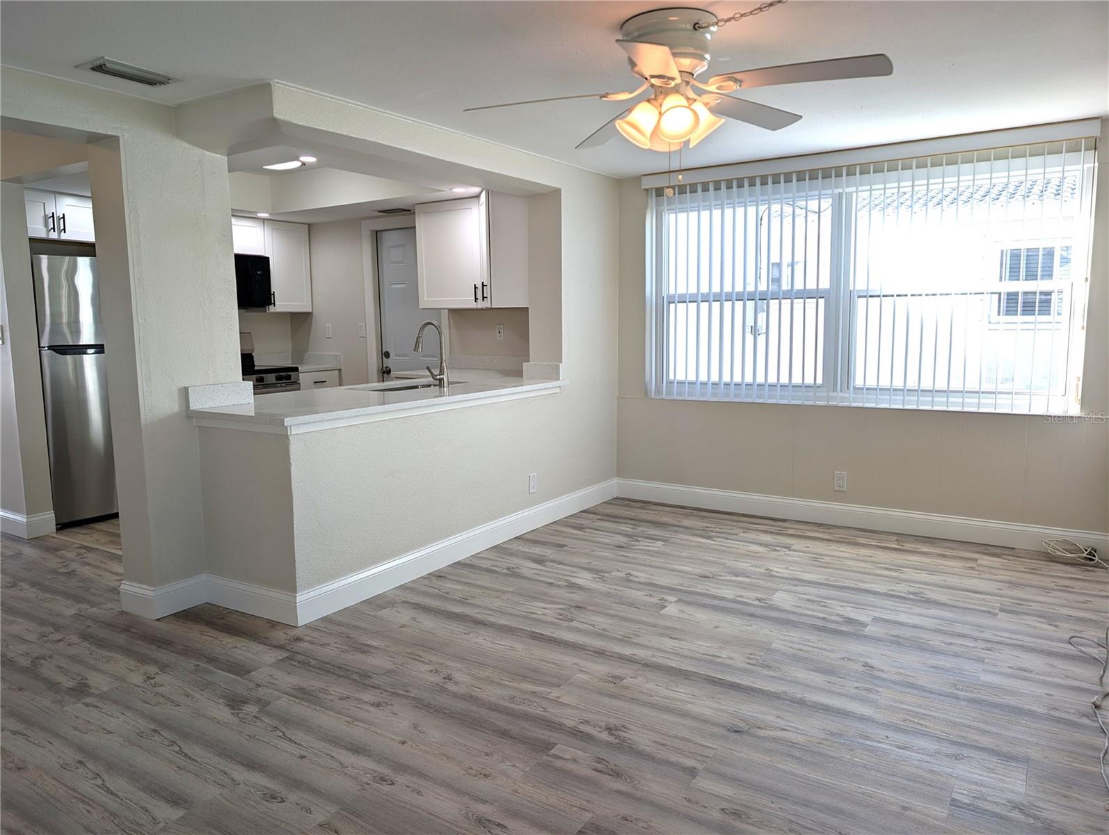 Image 27 of 51 For 9620 44th Street N