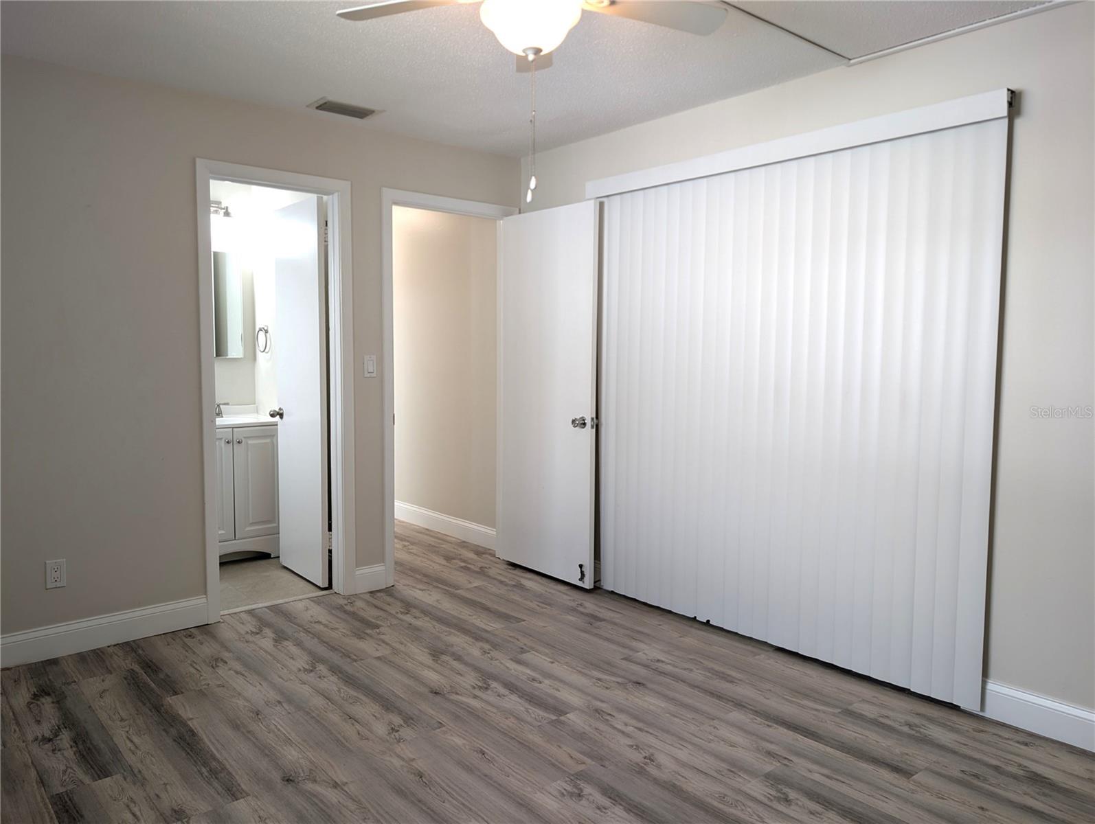 Image 39 of 51 For 9620 44th Street N