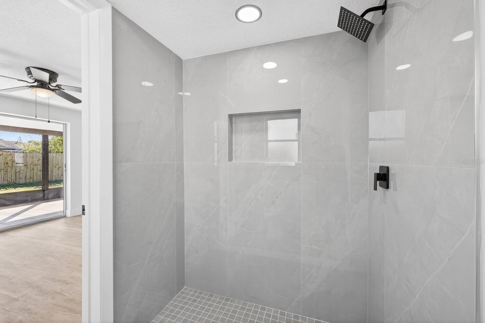 Image 20 of 35 For 3142 Salisbury Drive