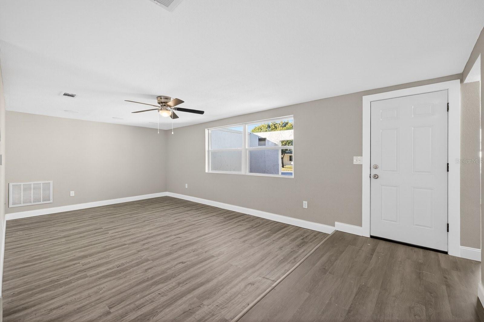 Image 20 of 26 For 3340 Honeymoon Lane