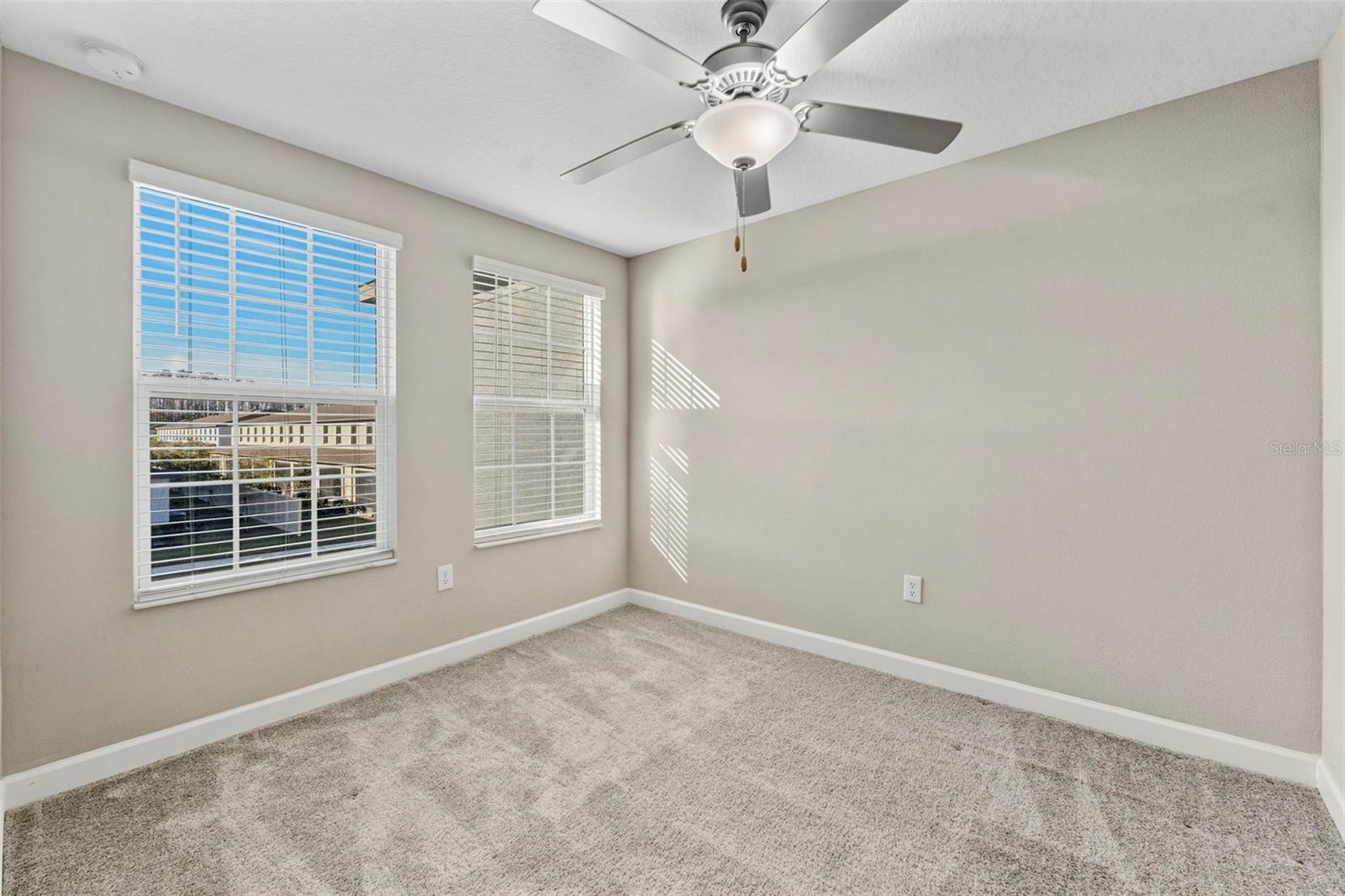 Image 29 of 37 For 2271 Cerulean Sky Drive