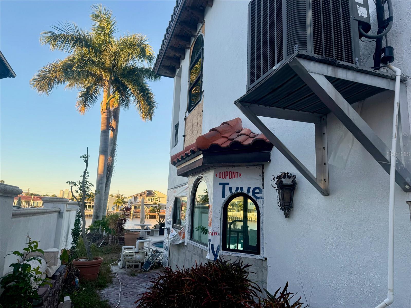 Image 32 of 76 For 11320 6th Street E