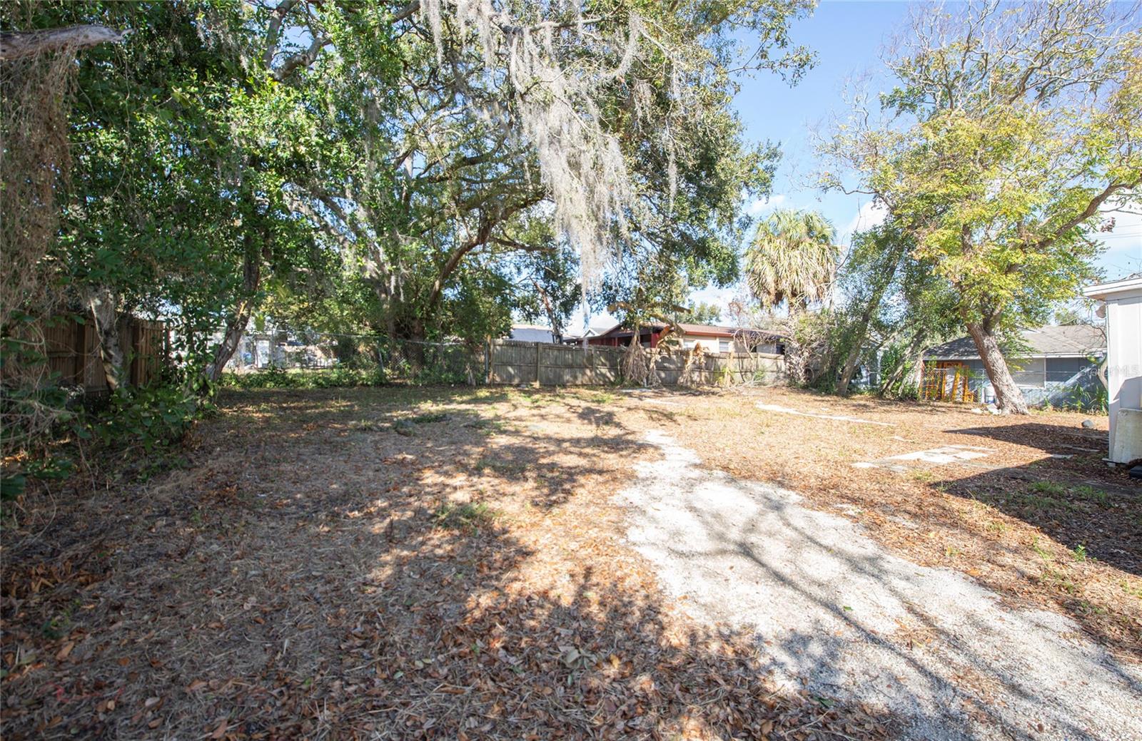 Image 25 of 25 For 1516 Waters Avenue