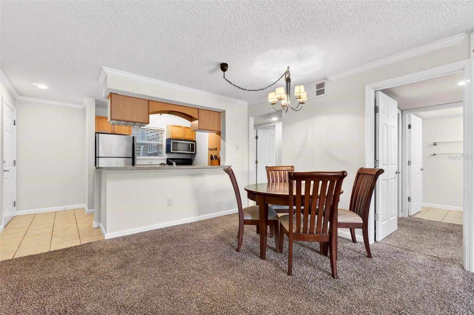 Image 24 of 33 For 2500 Winding Creek Boulevard E203