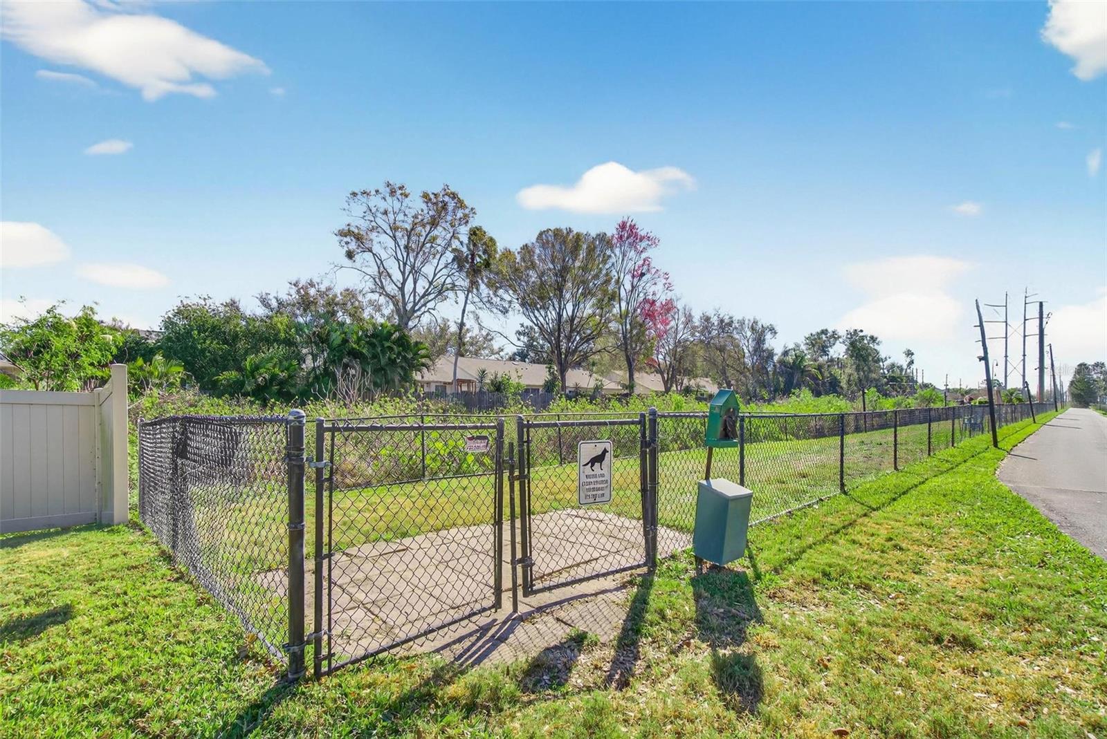 Image 26 of 33 For 2500 Winding Creek Boulevard E203