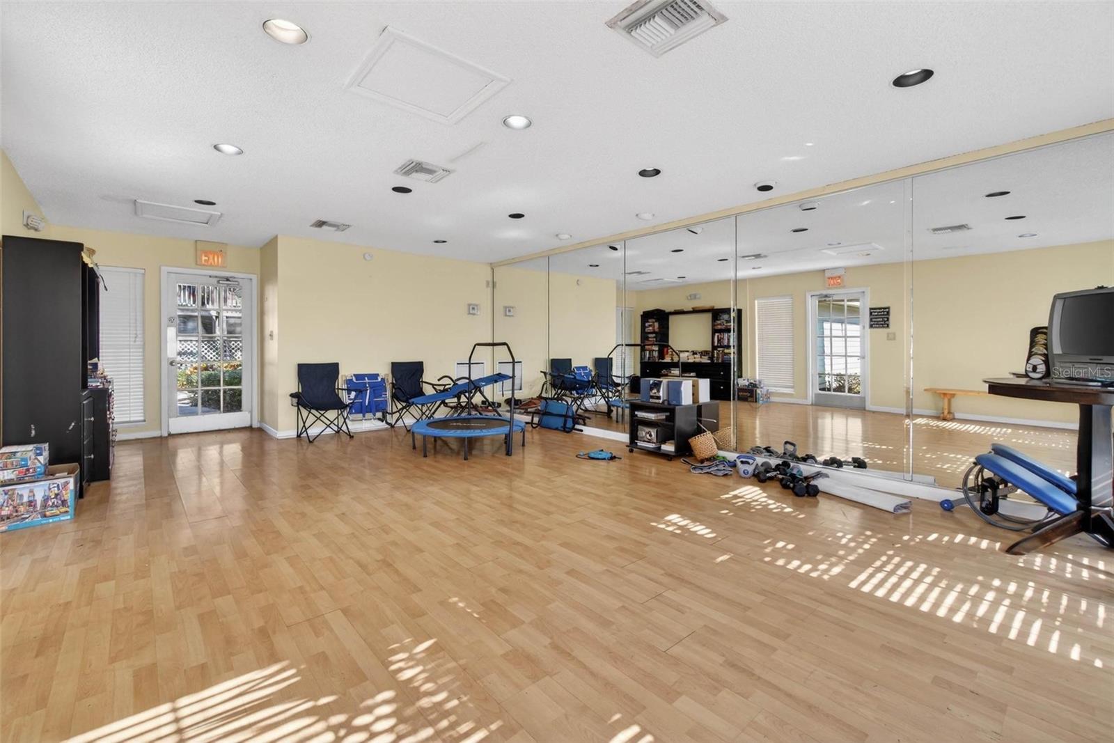 Image 31 of 33 For 2500 Winding Creek Boulevard E203