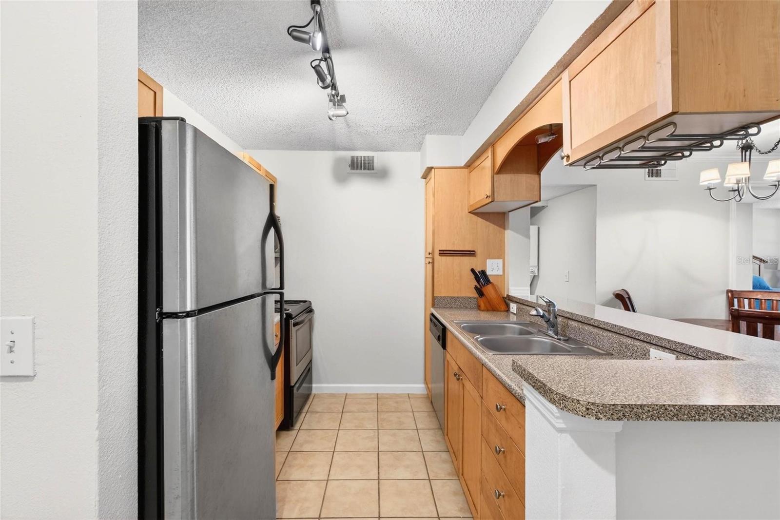 Image 7 of 33 For 2500 Winding Creek Boulevard E203